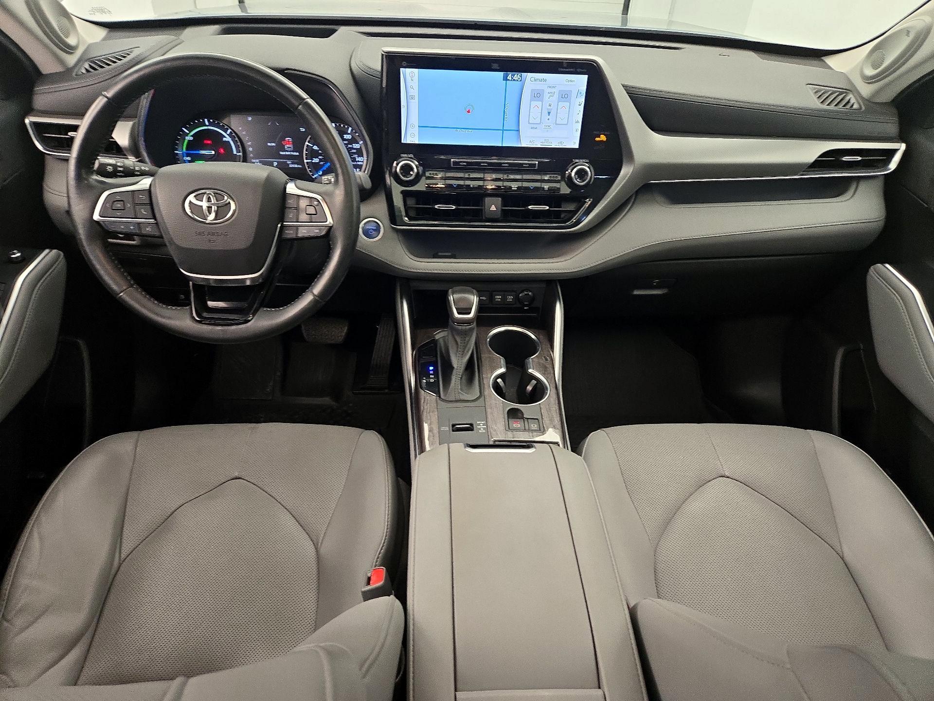 Thumbnail: 2021 Toyota Highlander - 9