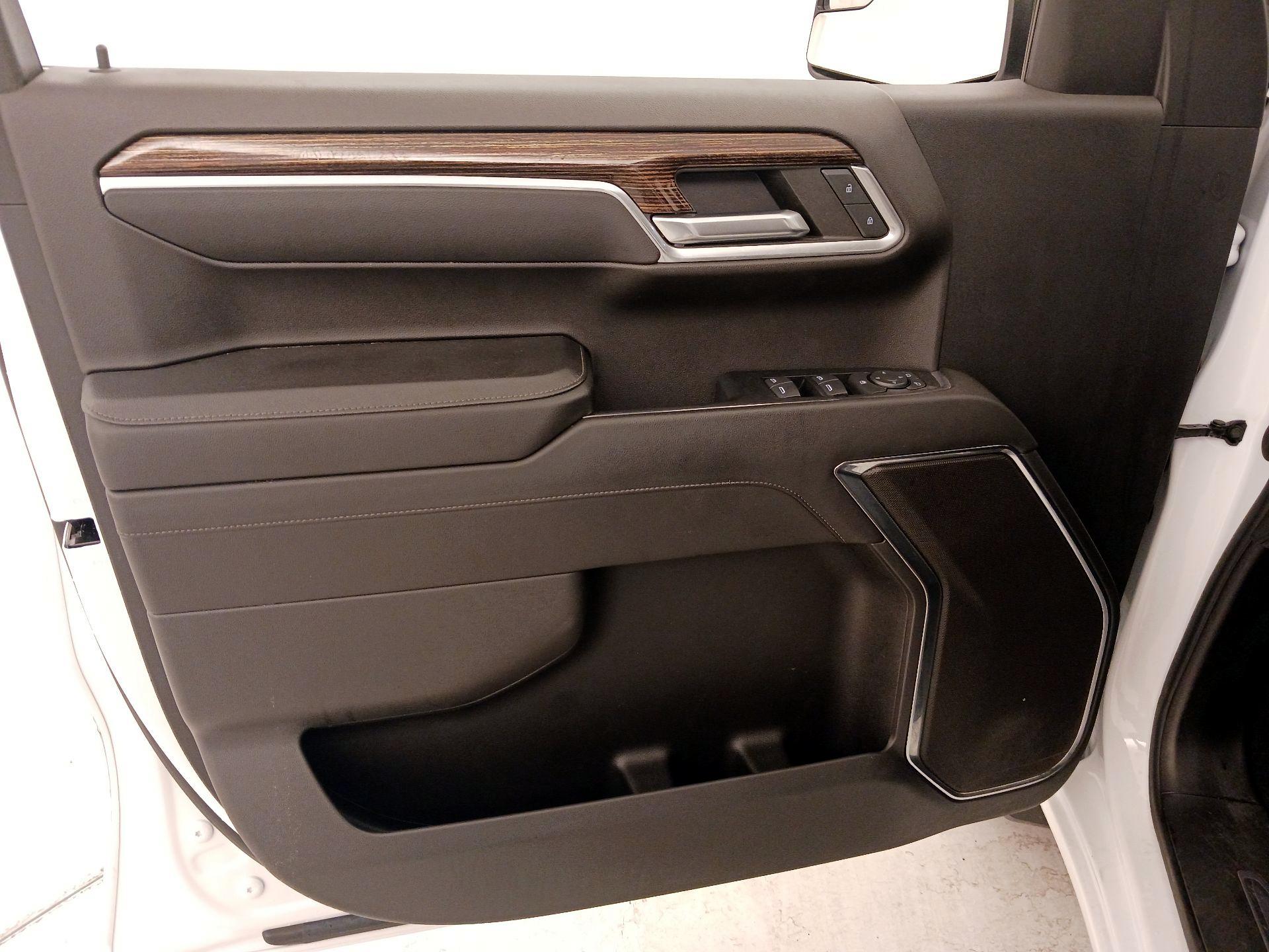 Thumbnail: 2023 GMC Sierra 1500 - 12