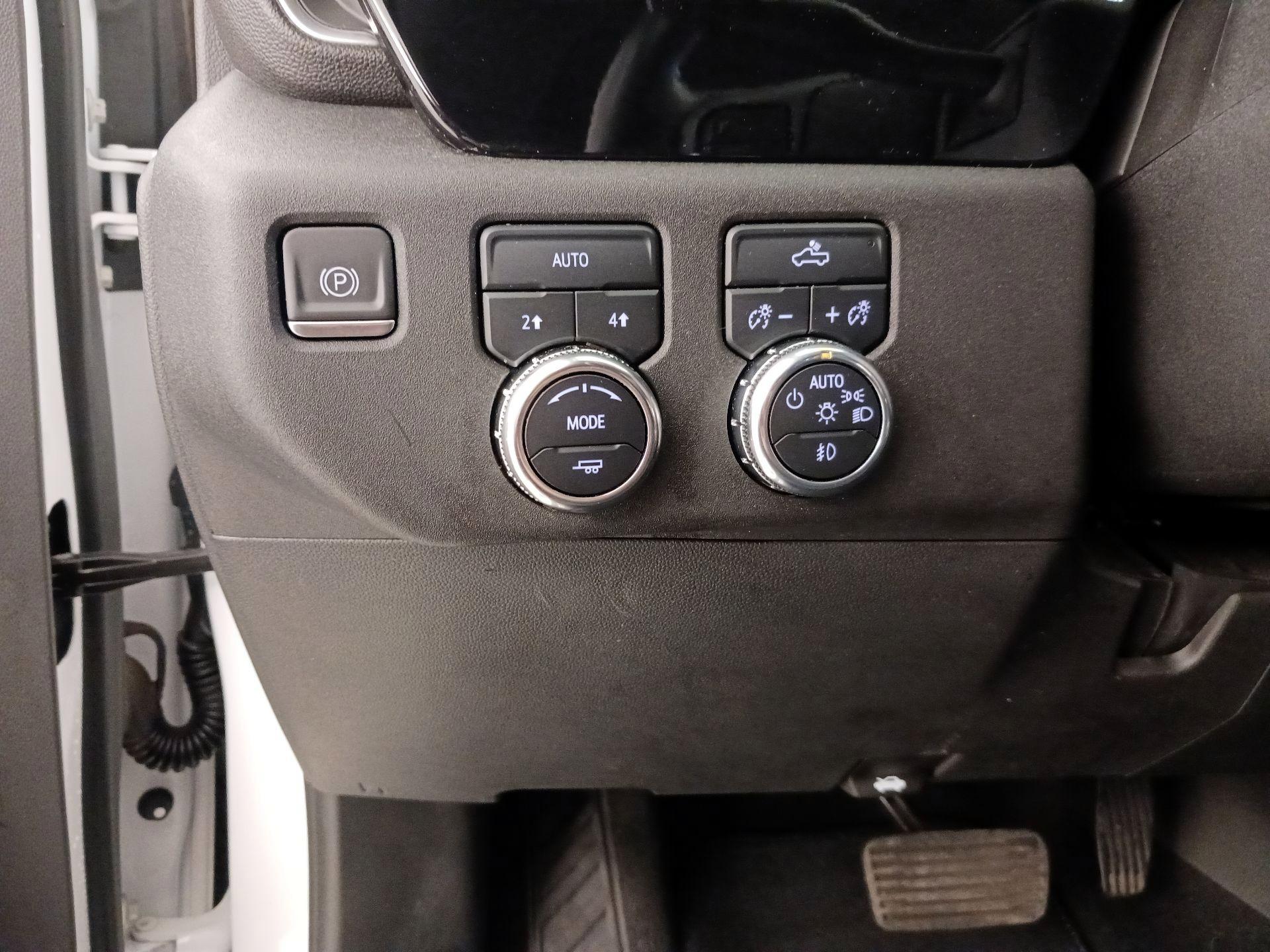 Thumbnail: 2023 GMC Sierra 1500 - 13