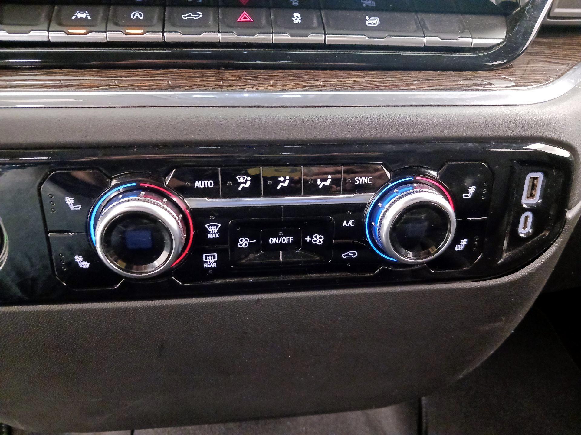 Thumbnail: 2023 GMC Sierra 1500 - 17