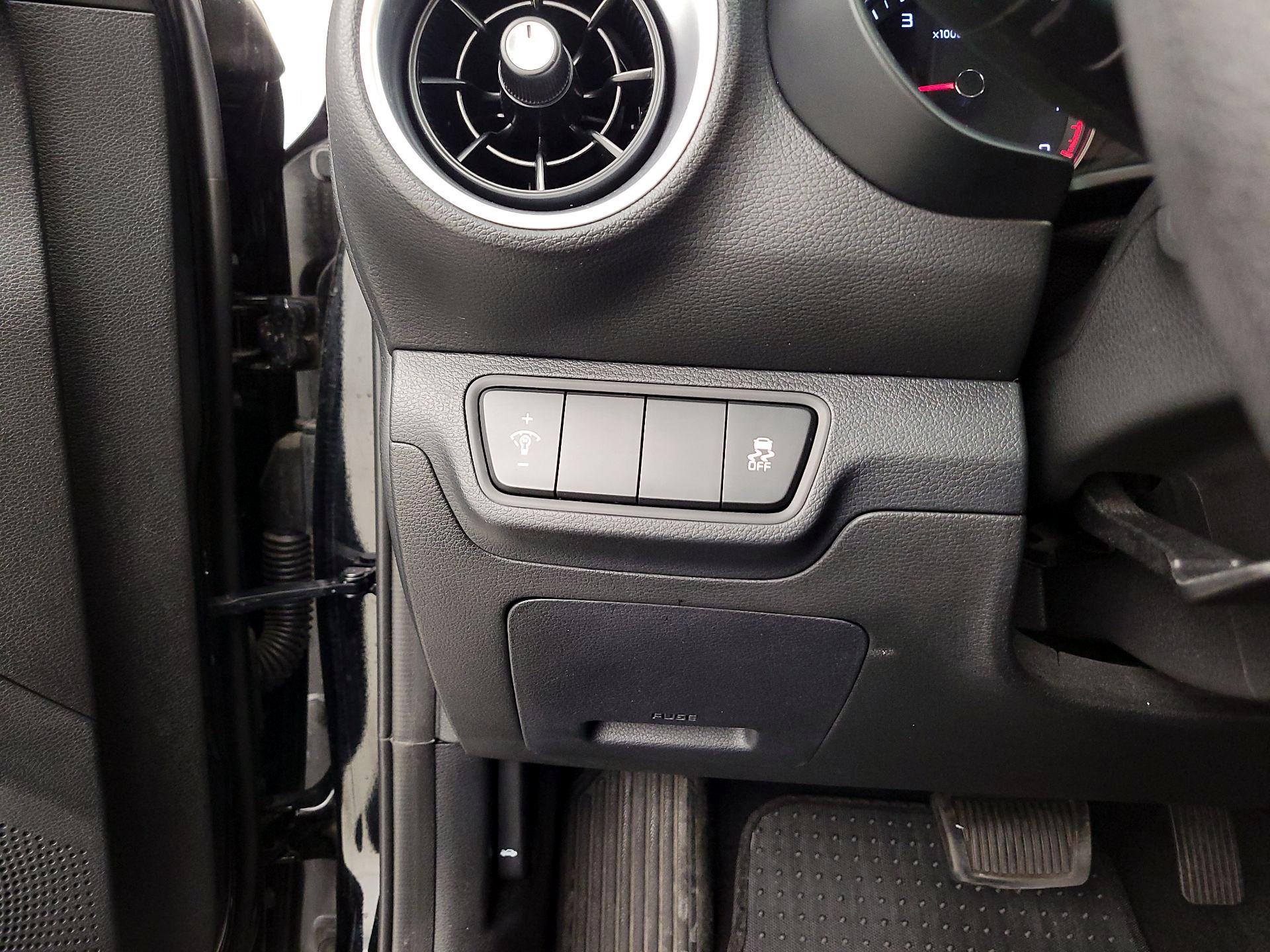 Thumbnail: 2024 Kia Forte - 13