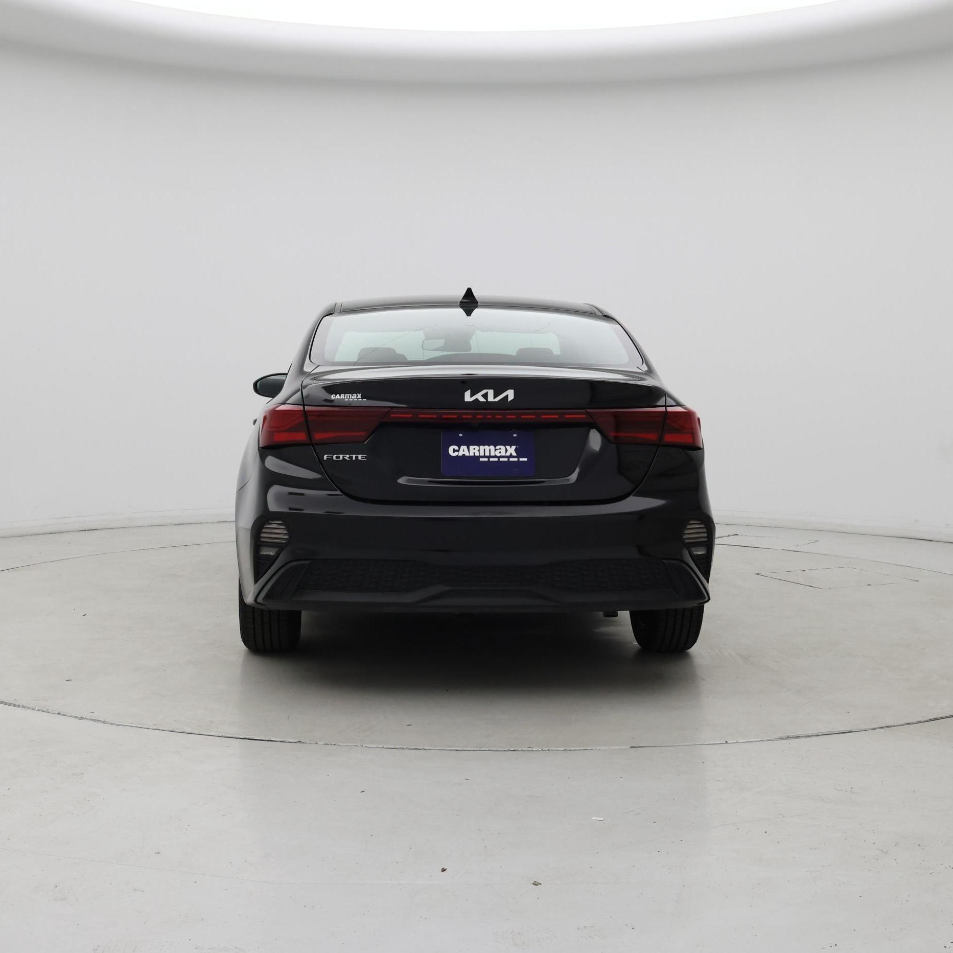 Thumbnail: 2024 Kia Forte - 6