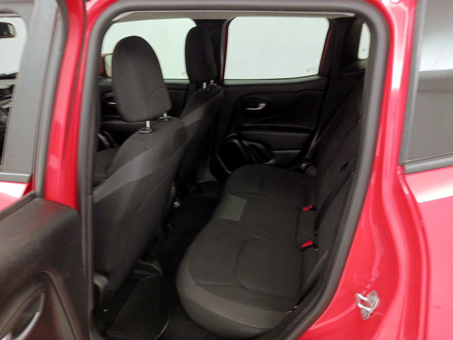 Thumbnail: 2020 Jeep Renegade - 19