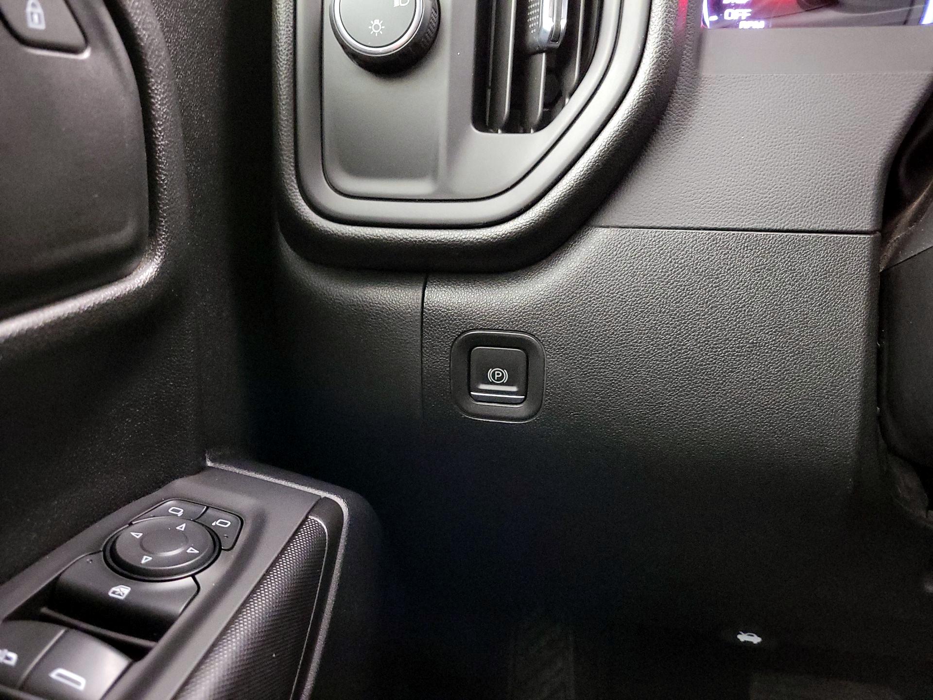 Thumbnail: 2023 Chevrolet Silverado 1500 - 13