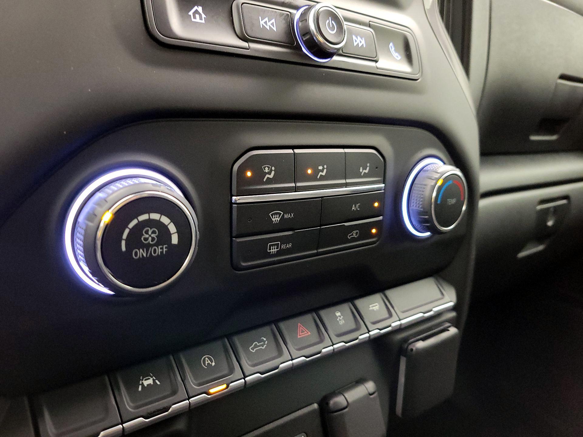 Thumbnail: 2023 Chevrolet Silverado 1500 - 16