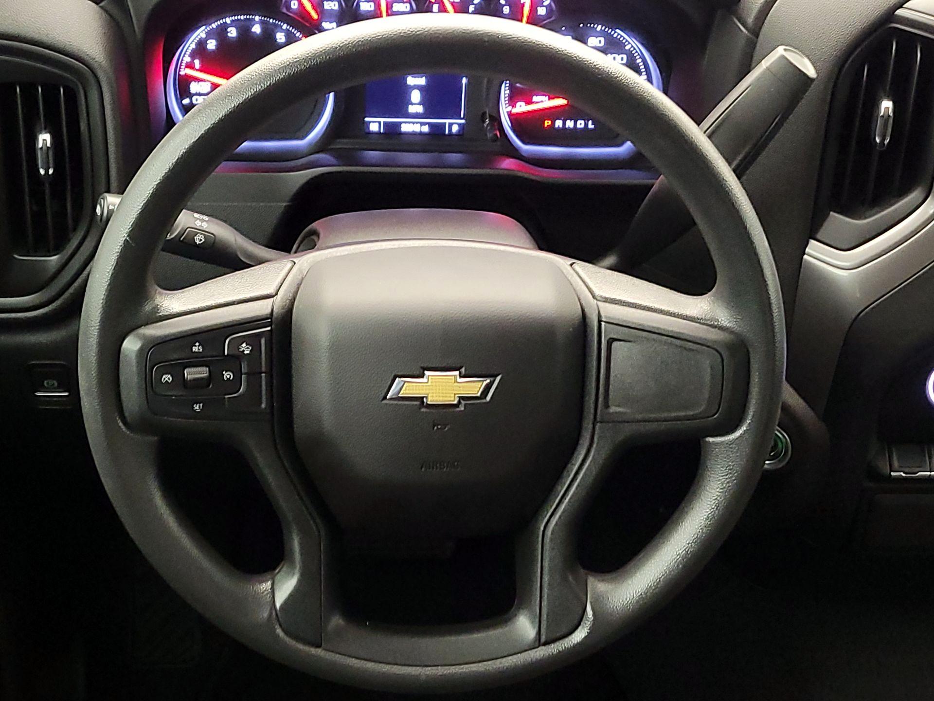 Thumbnail: 2023 Chevrolet Silverado 1500 - 10