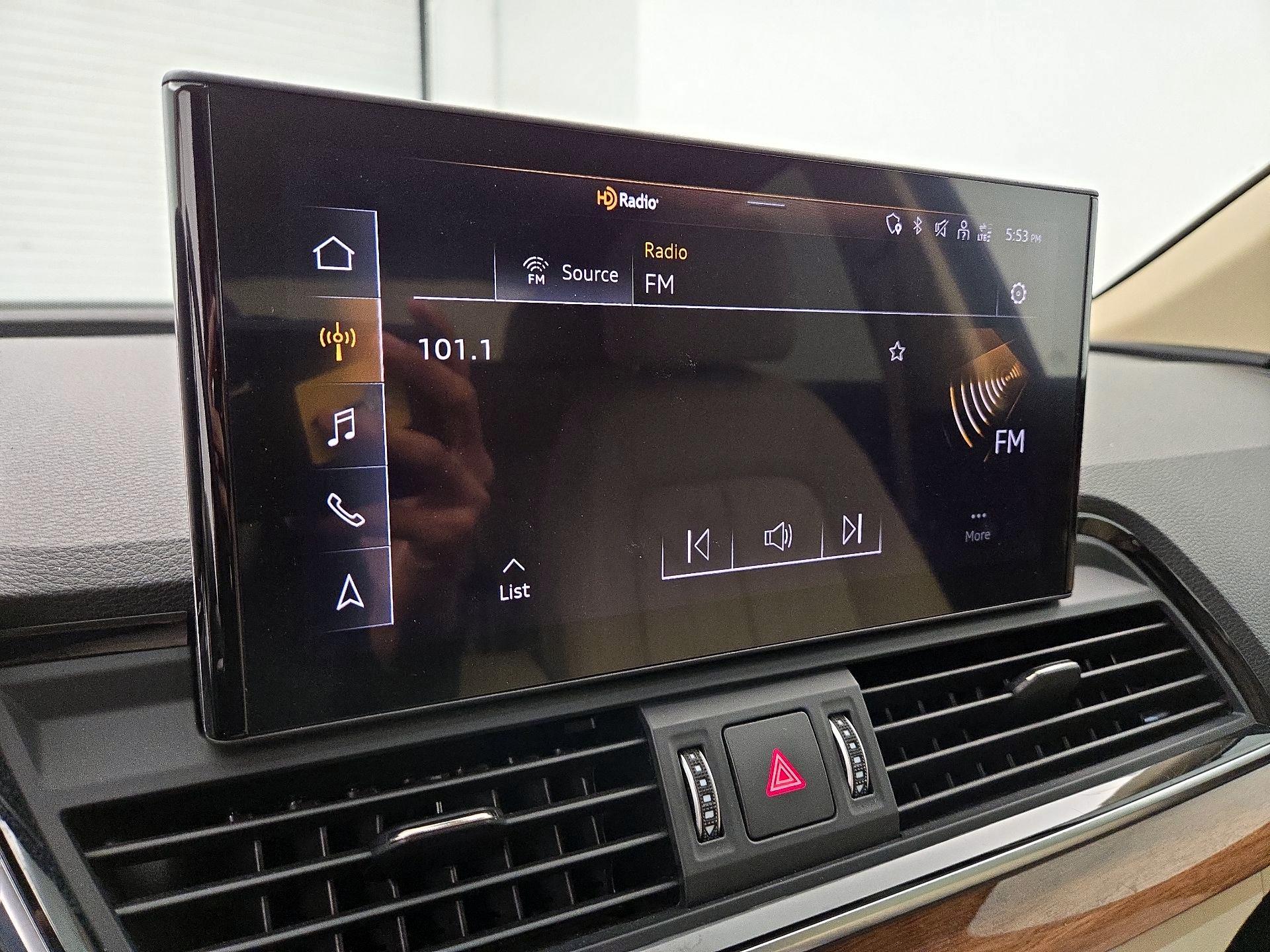 Thumbnail: 2022 Audi Q5 - 15