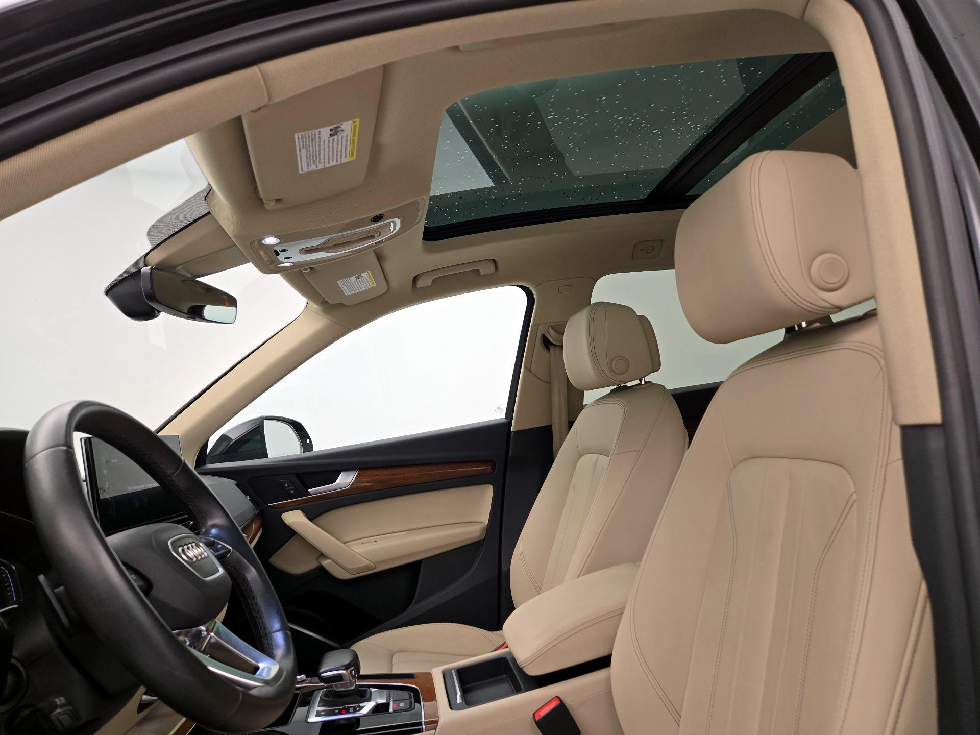 Thumbnail: 2022 Audi Q5 - 19