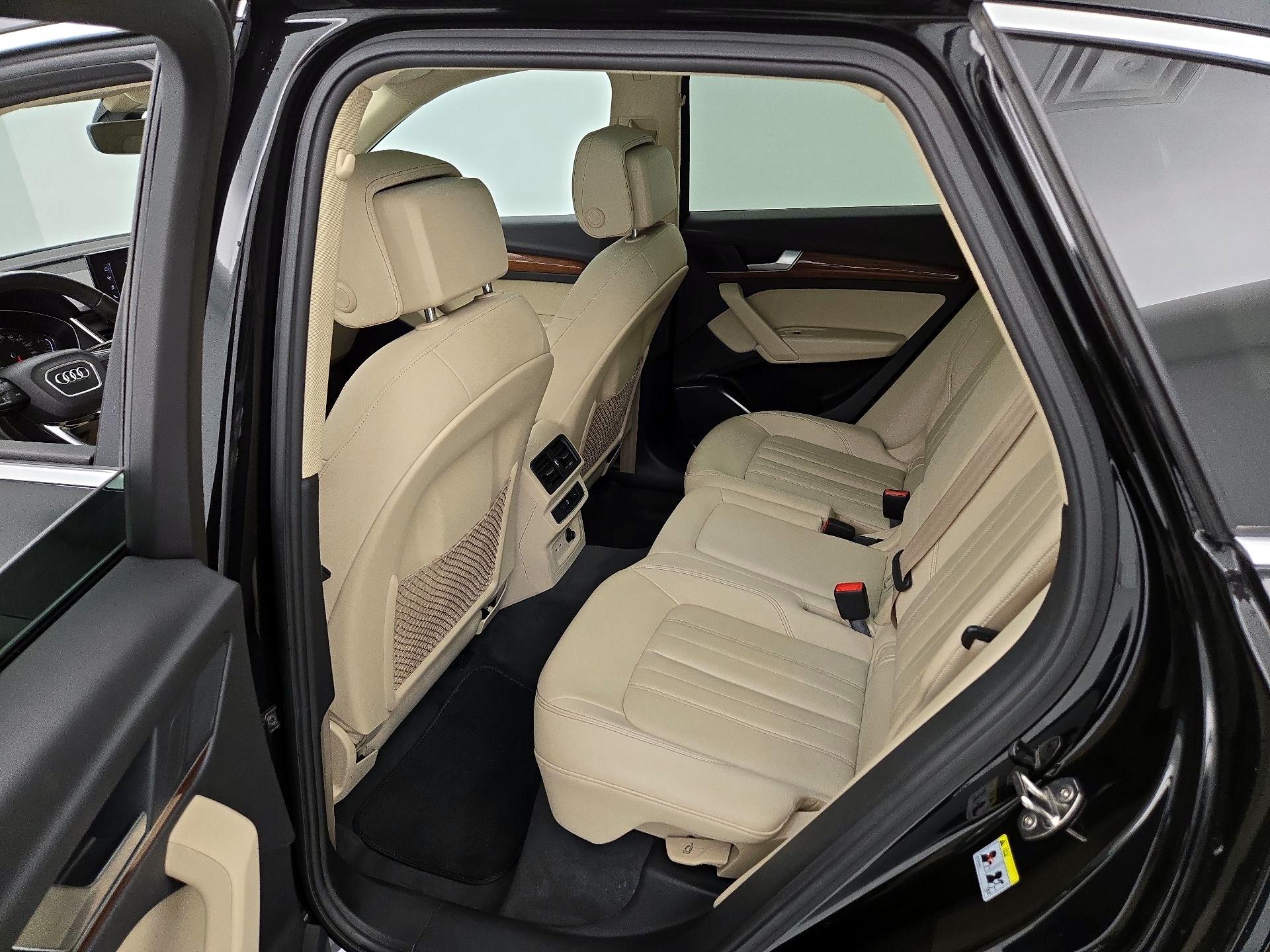 Thumbnail: 2022 Audi Q5 - 20