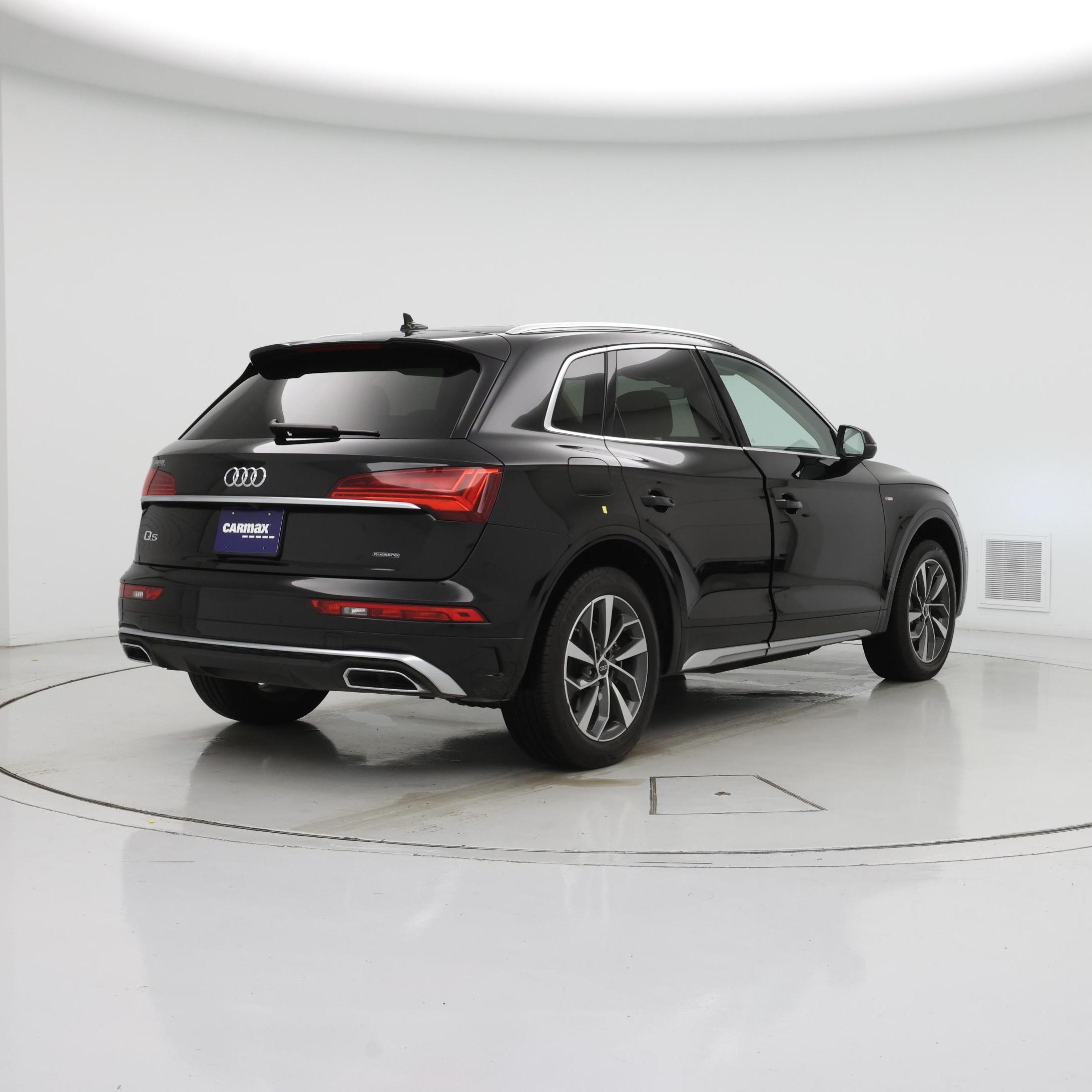 Thumbnail: 2022 Audi Q5 - 8