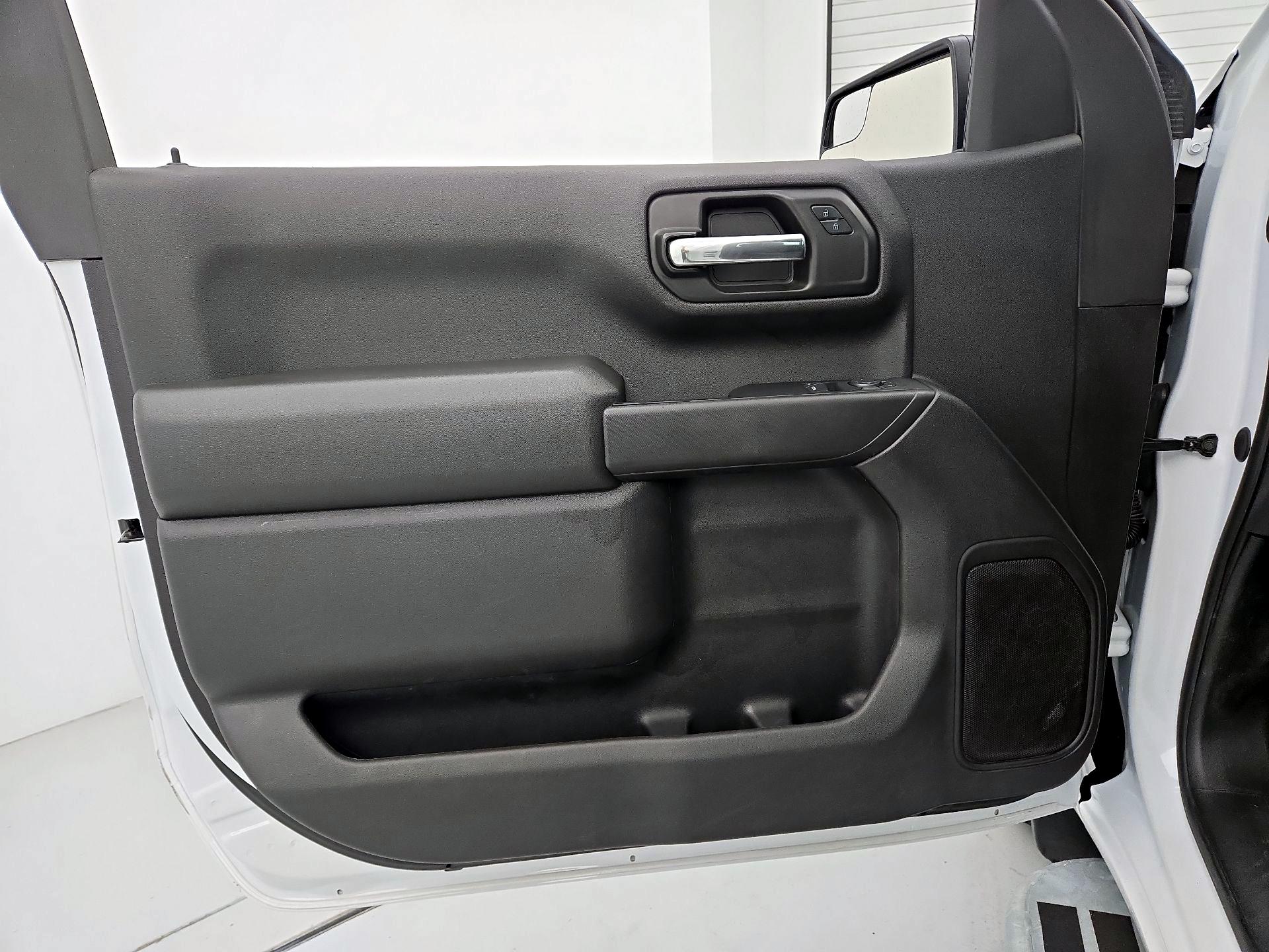 Thumbnail: 2024 Chevrolet Silverado 1500 - 12