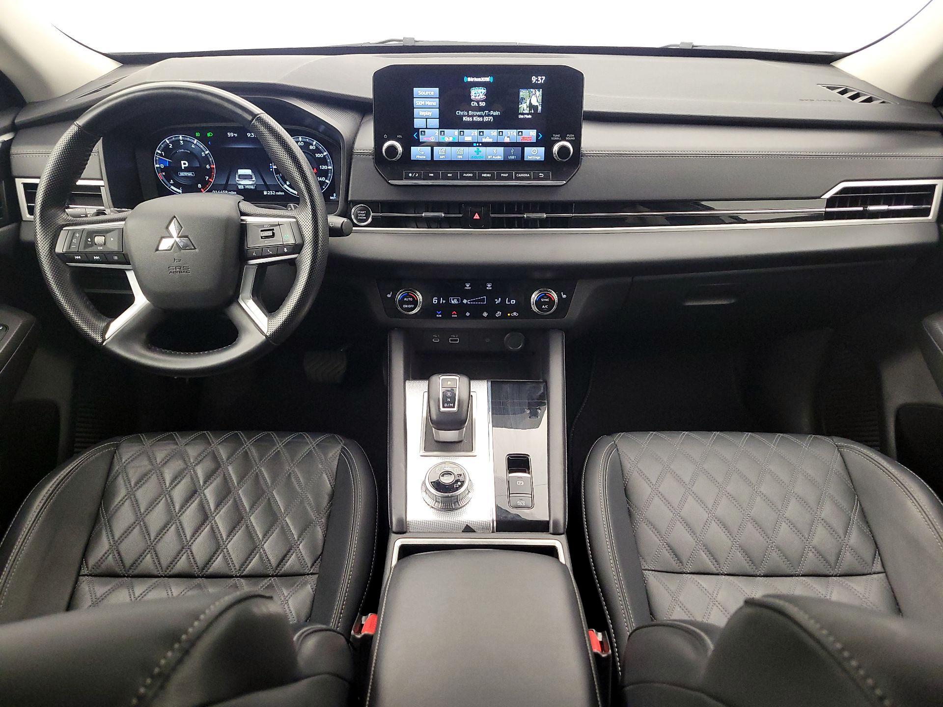 Thumbnail: 2024 Mitsubishi Outlander - 9