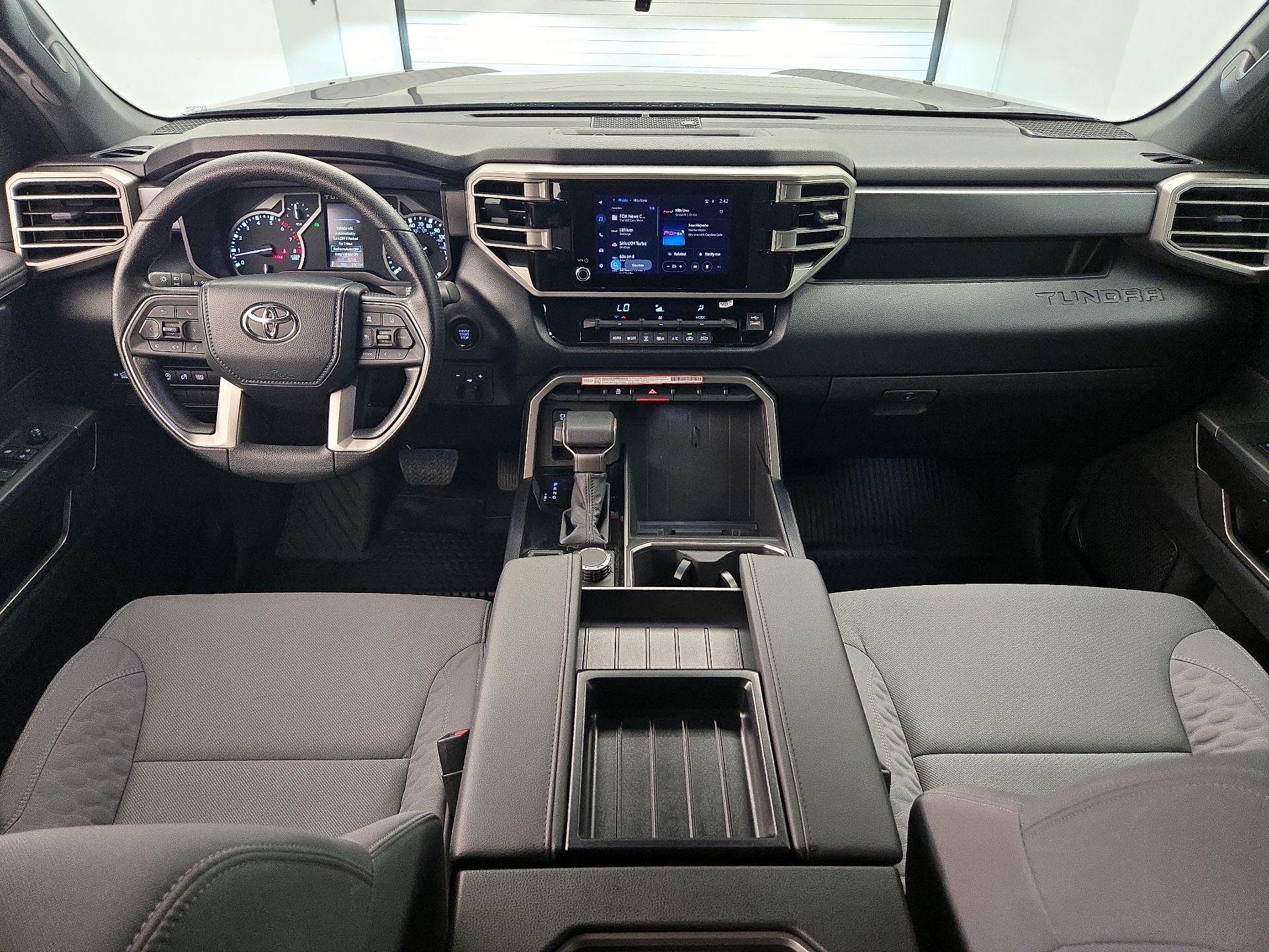 Thumbnail: 2025 Toyota Tundra - 9