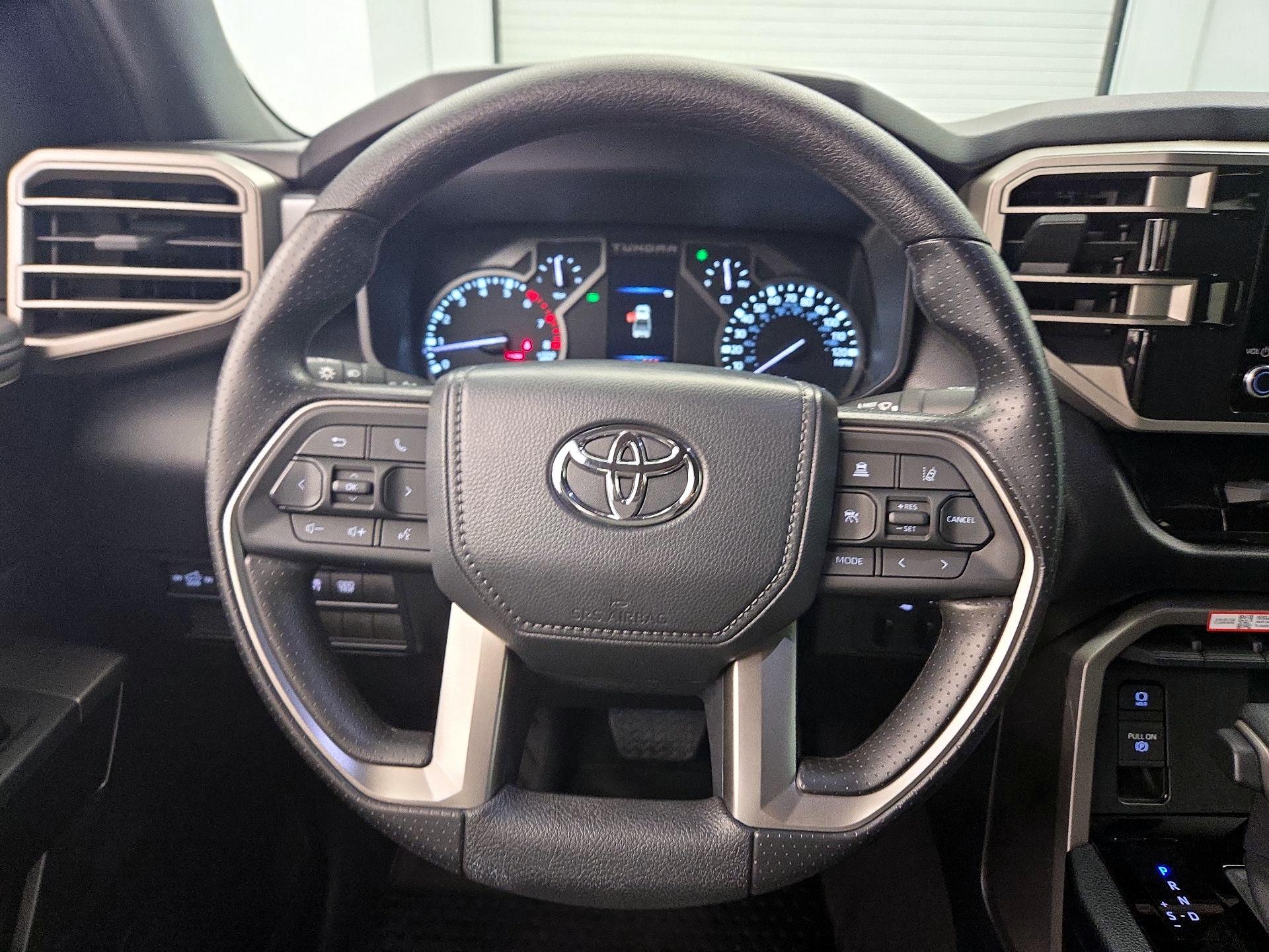 Thumbnail: 2025 Toyota Tundra - 10