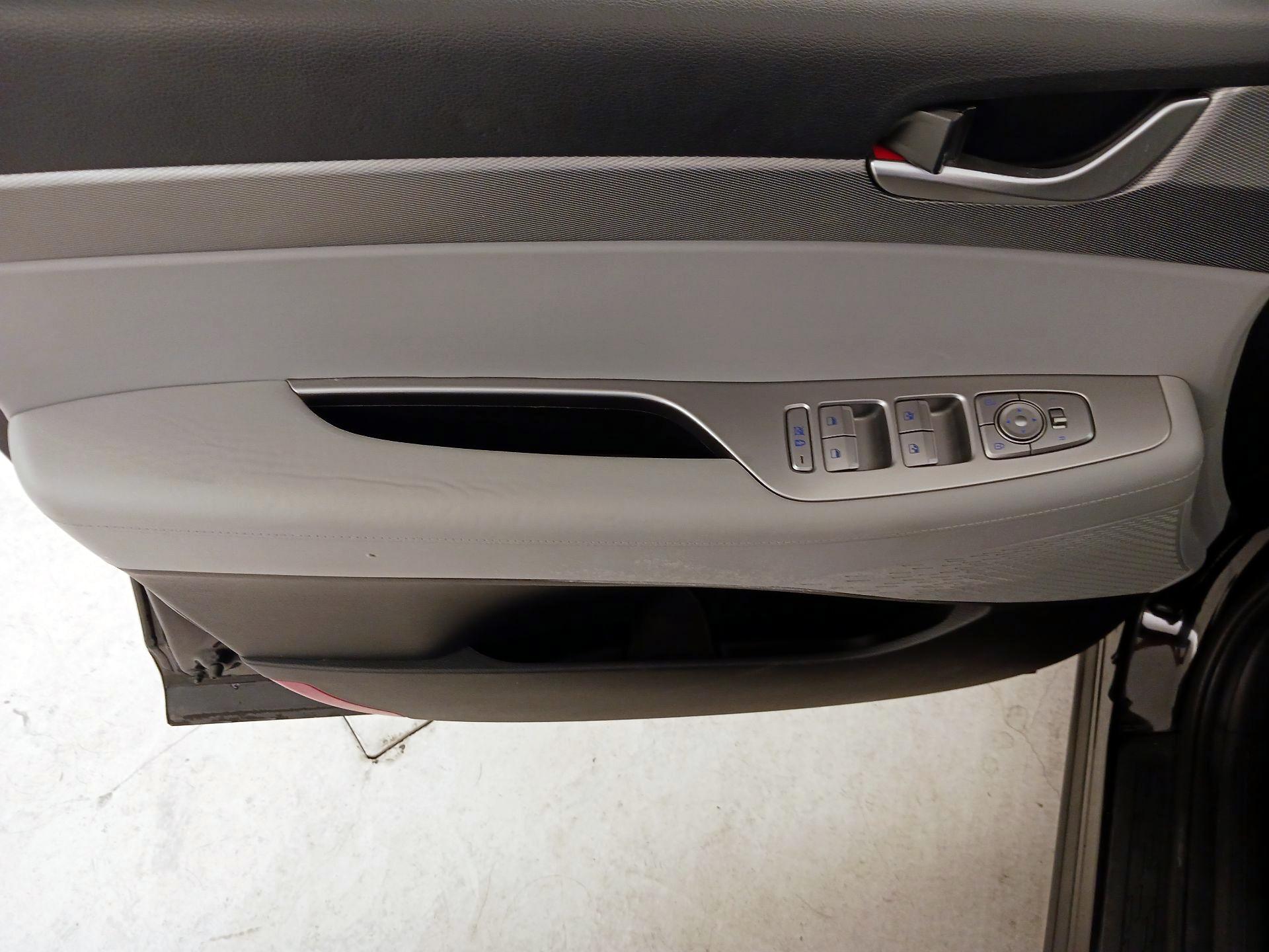 Thumbnail: 2020 Hyundai Palisade - 12