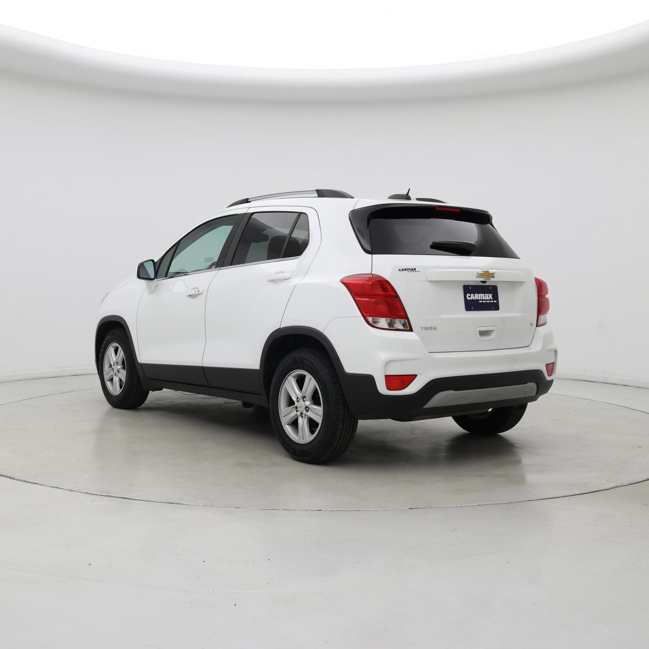 Thumbnail: 2020 Chevrolet Trax - 2