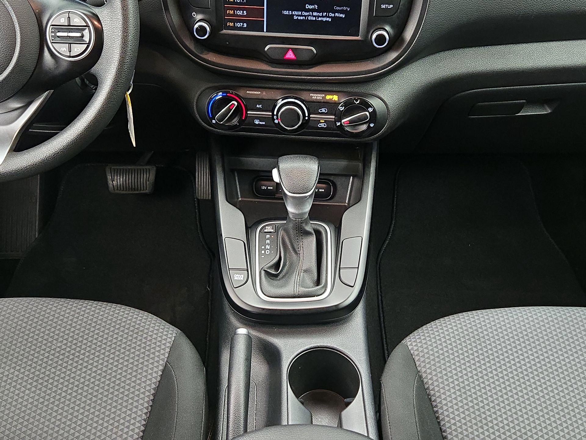 Thumbnail: 2023 Kia Soul - 17