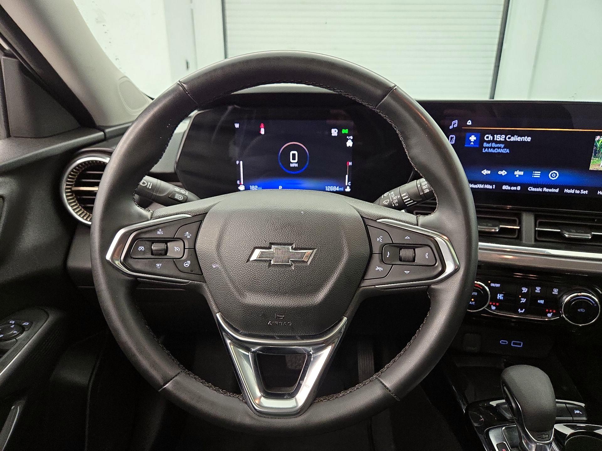 Thumbnail: 2024 Chevrolet Trax - 10