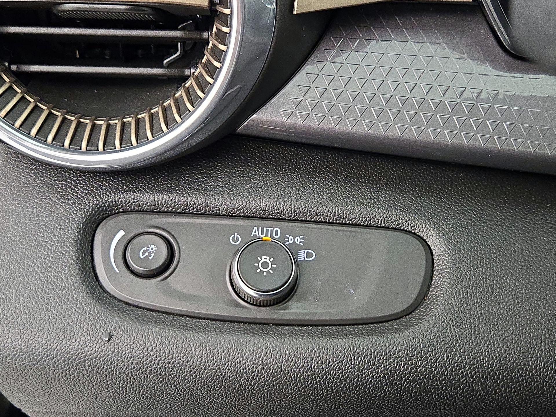 Thumbnail: 2024 Chevrolet Trax - 13