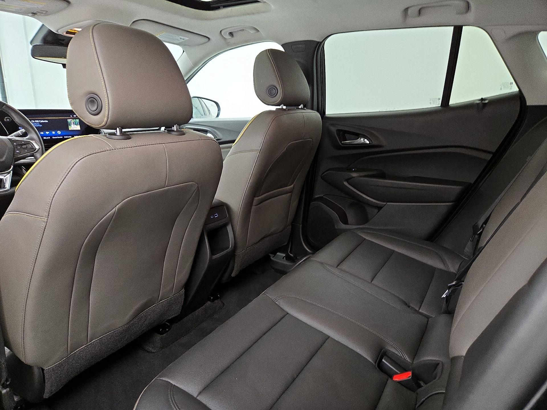 Thumbnail: 2024 Chevrolet Trax - 20