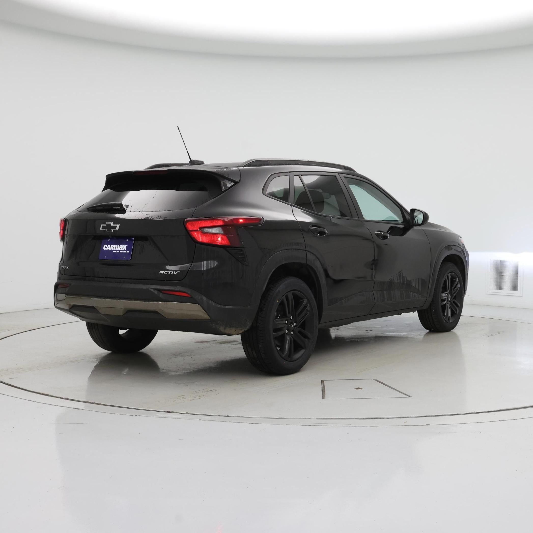 Thumbnail: 2024 Chevrolet Trax - 8