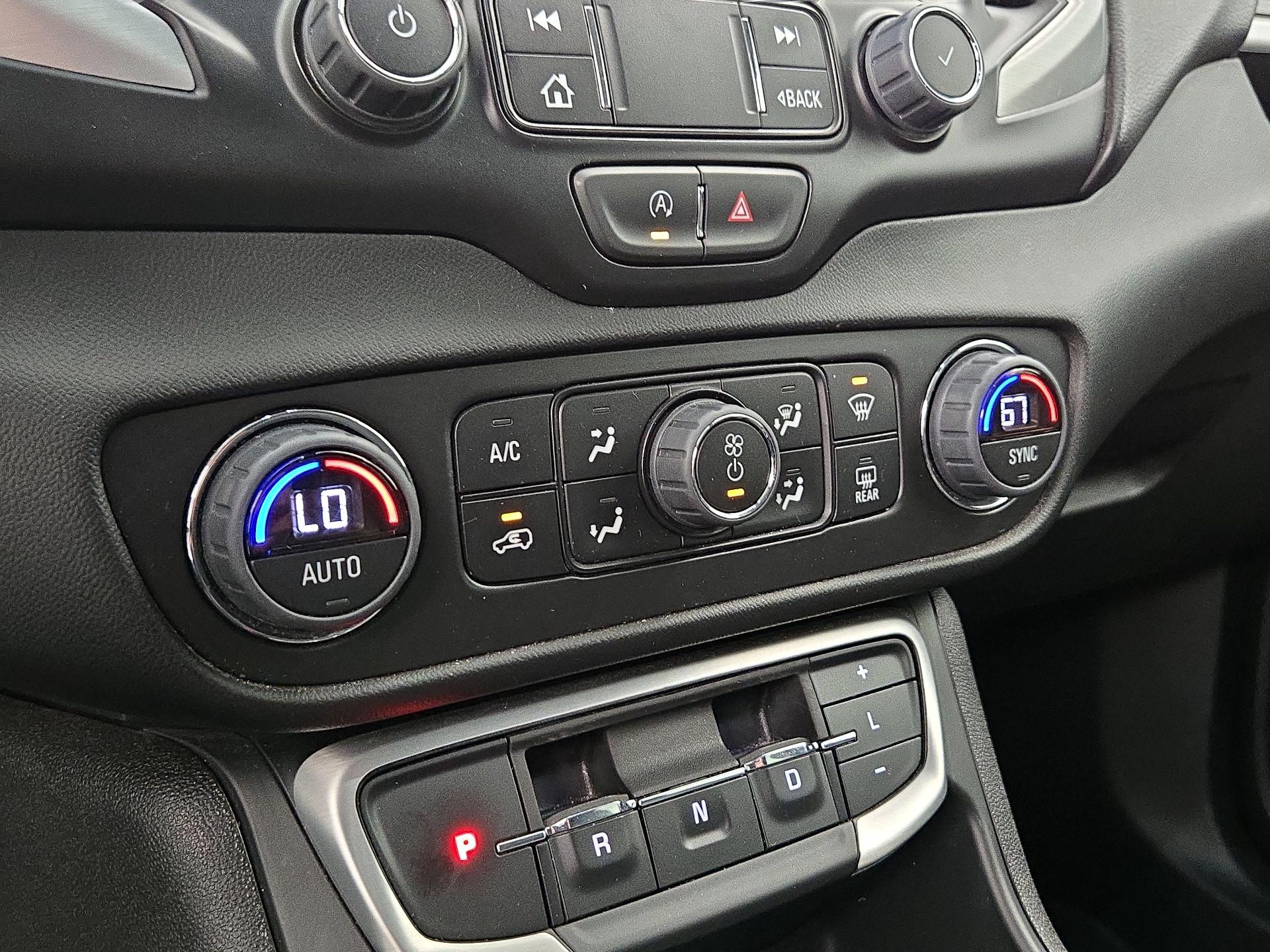 Thumbnail: 2024 GMC Terrain - 16