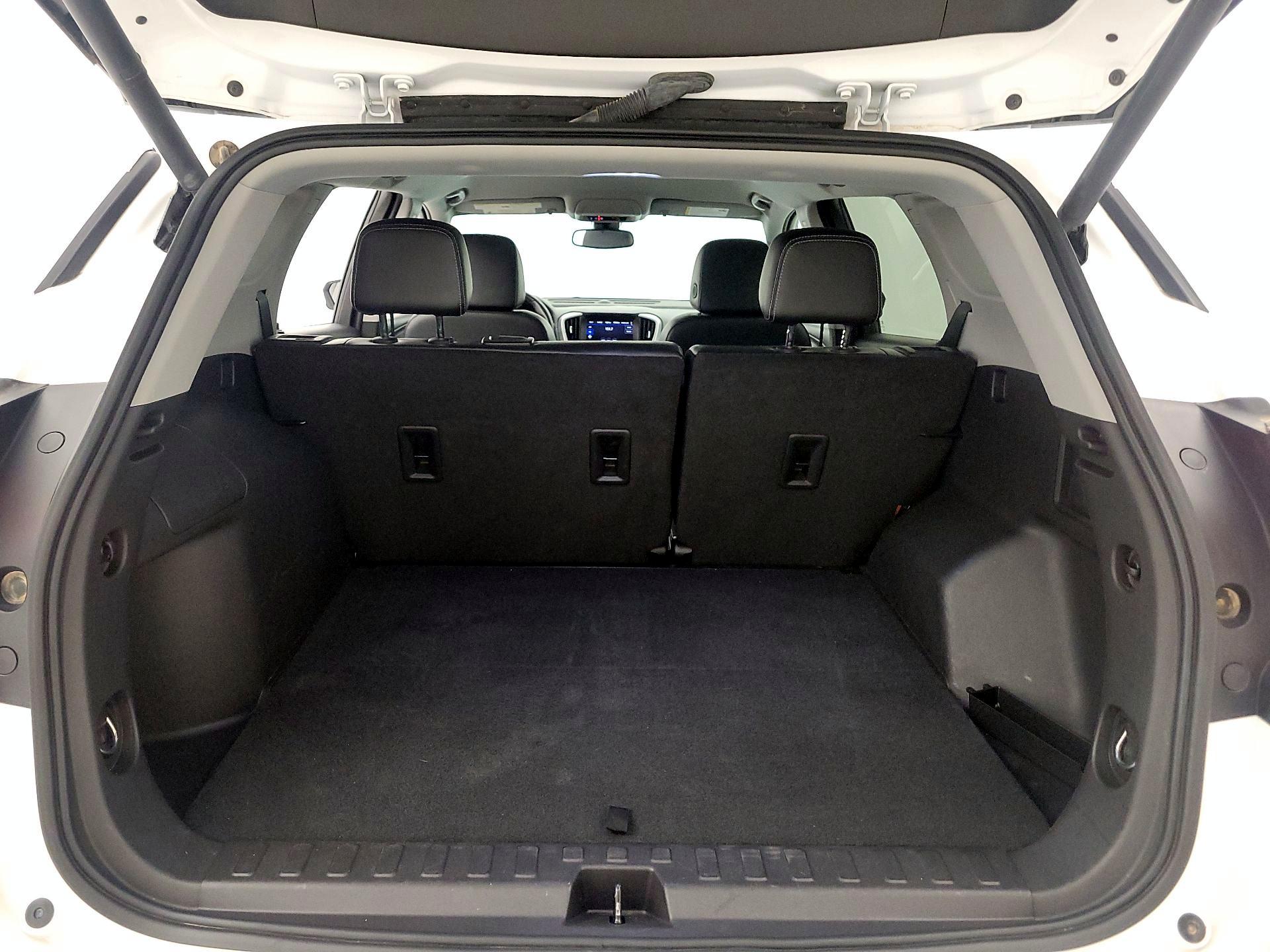 Thumbnail: 2024 GMC Terrain - 20