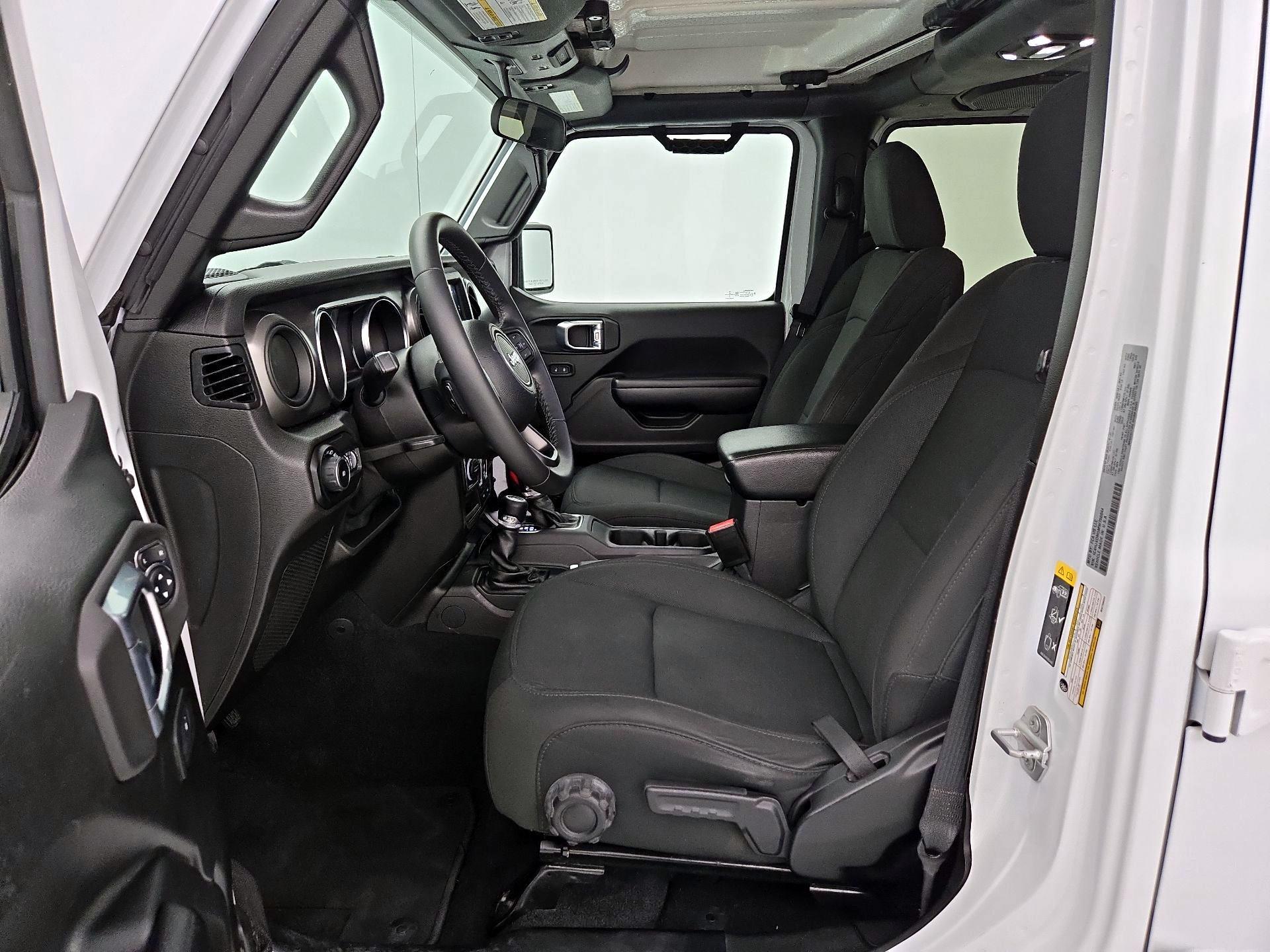 Thumbnail: 2021 Jeep Wrangler - 11