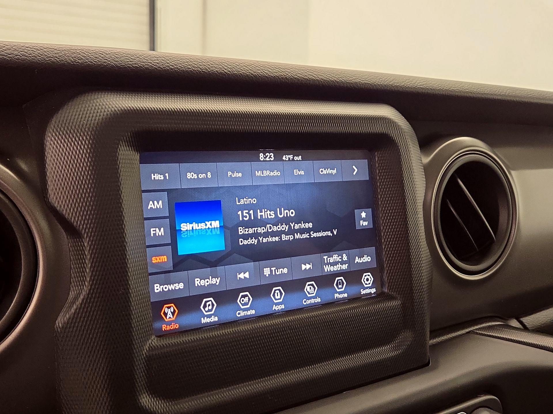 Thumbnail: 2021 Jeep Wrangler - 15