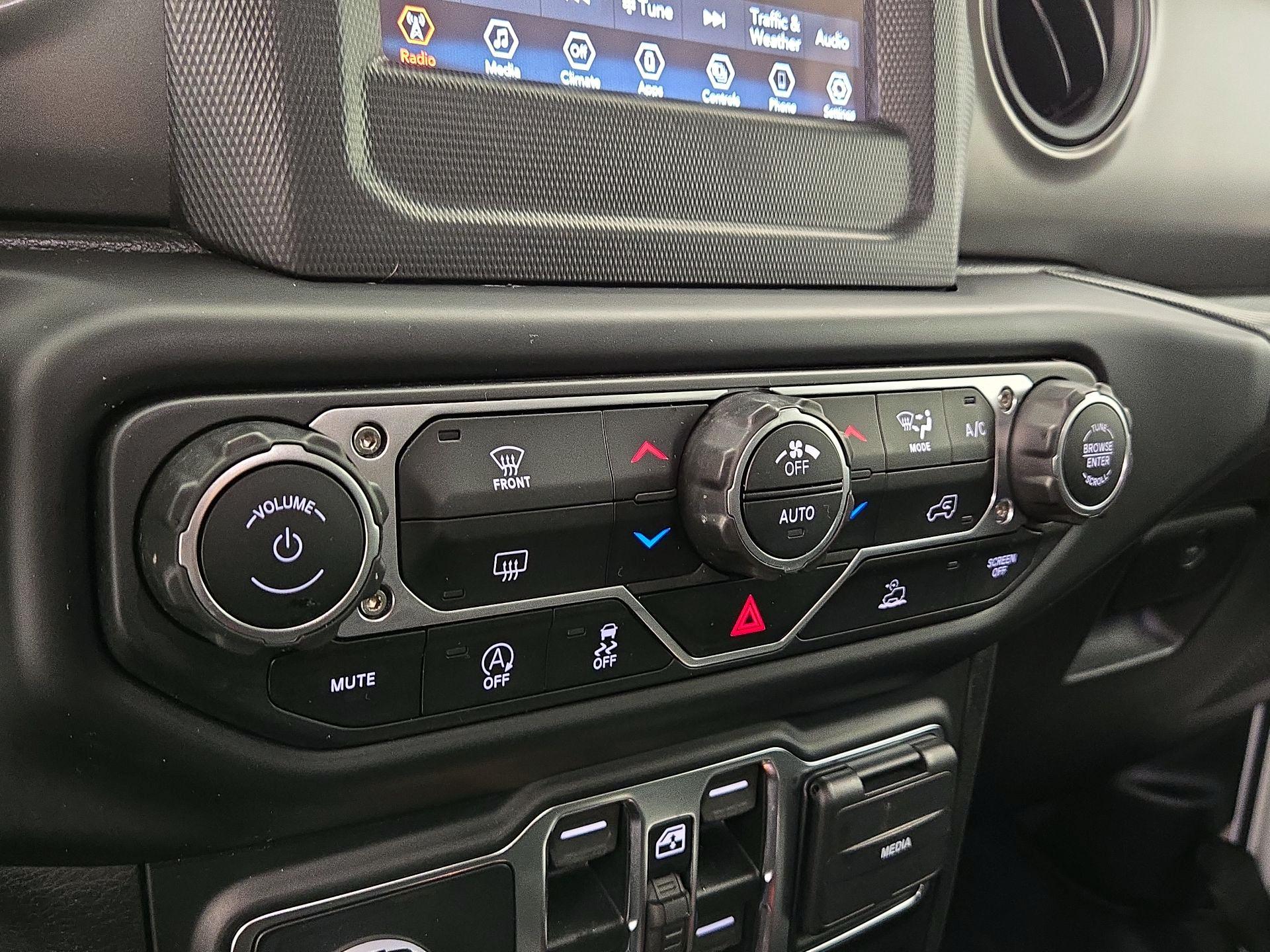 Thumbnail: 2021 Jeep Wrangler - 16