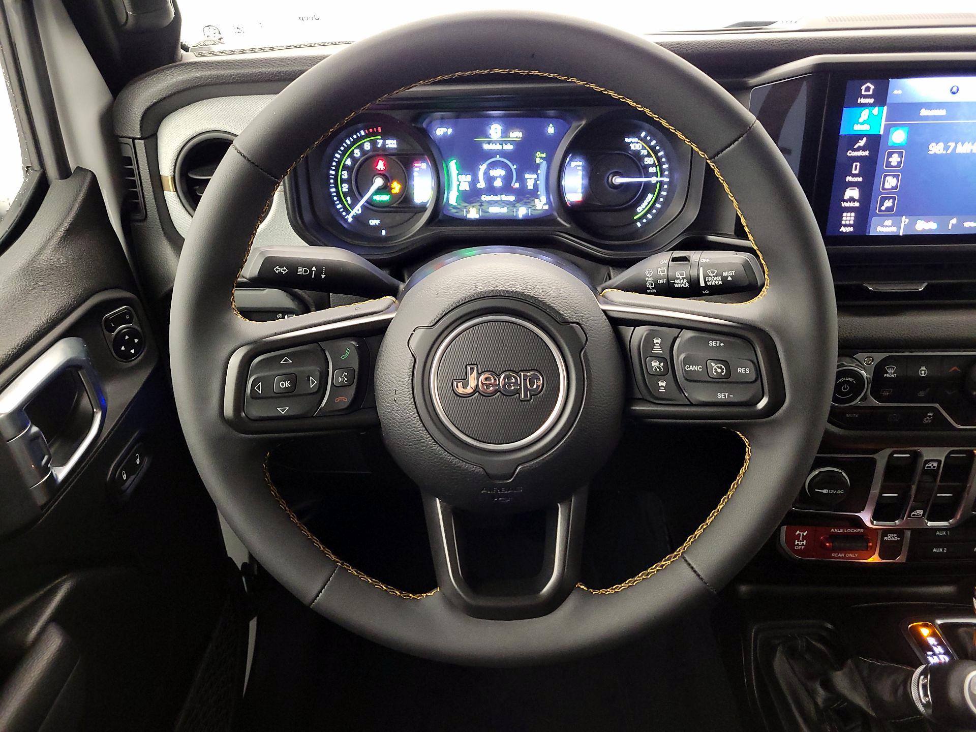 Thumbnail: 2024 Jeep Wrangler - 10