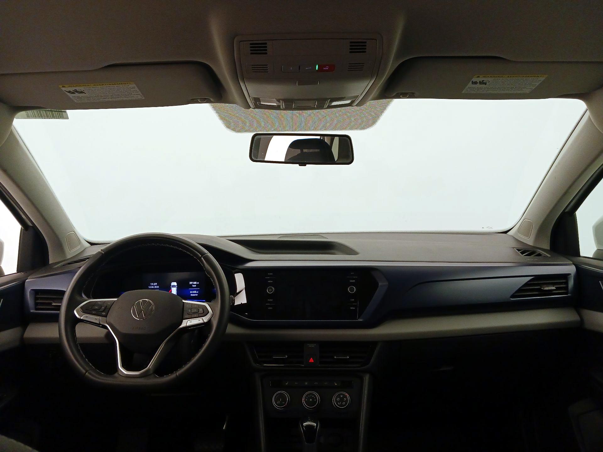 Thumbnail: 2022 Volkswagen Taos - 9