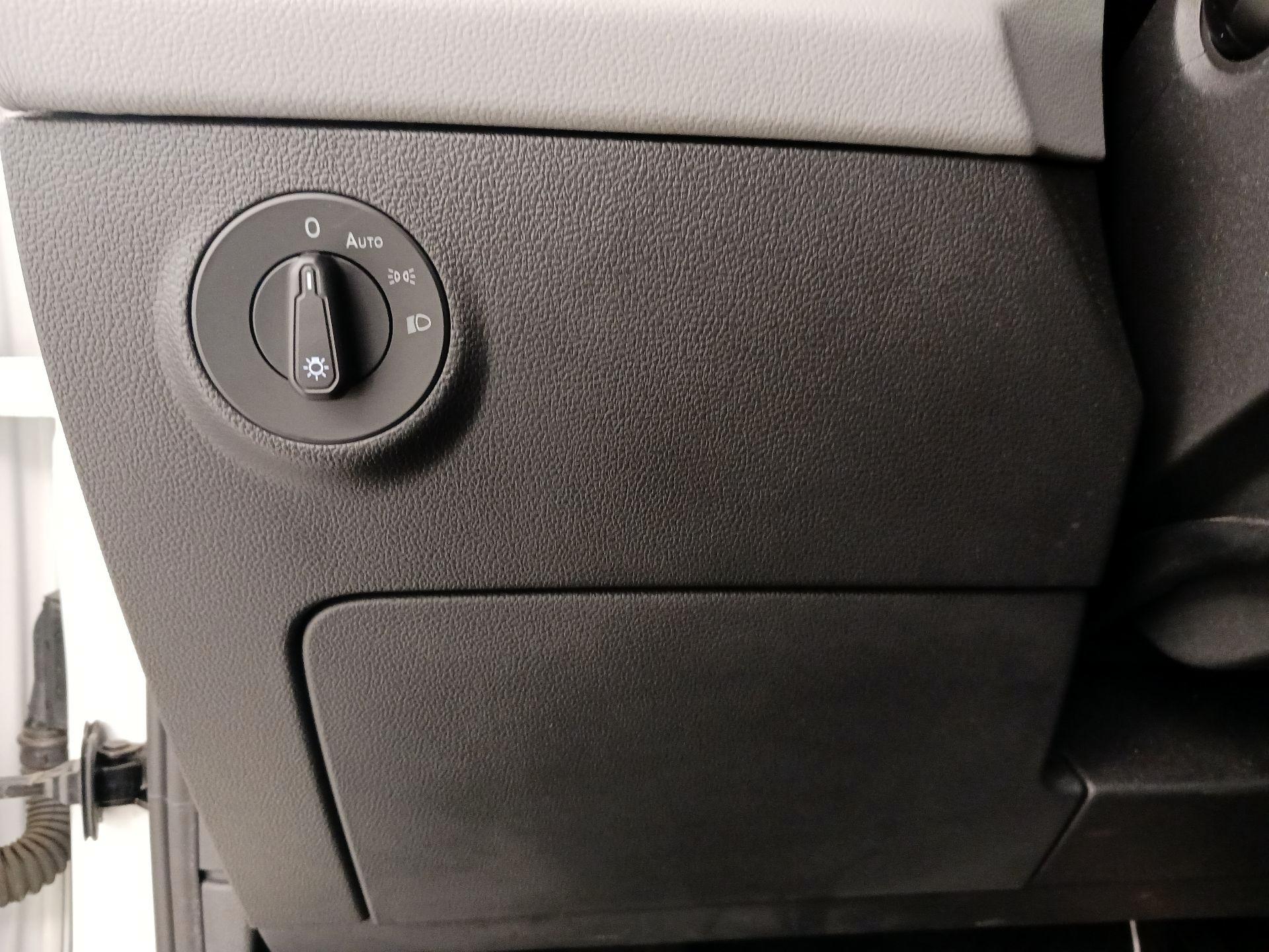 Thumbnail: 2022 Volkswagen Taos - 13