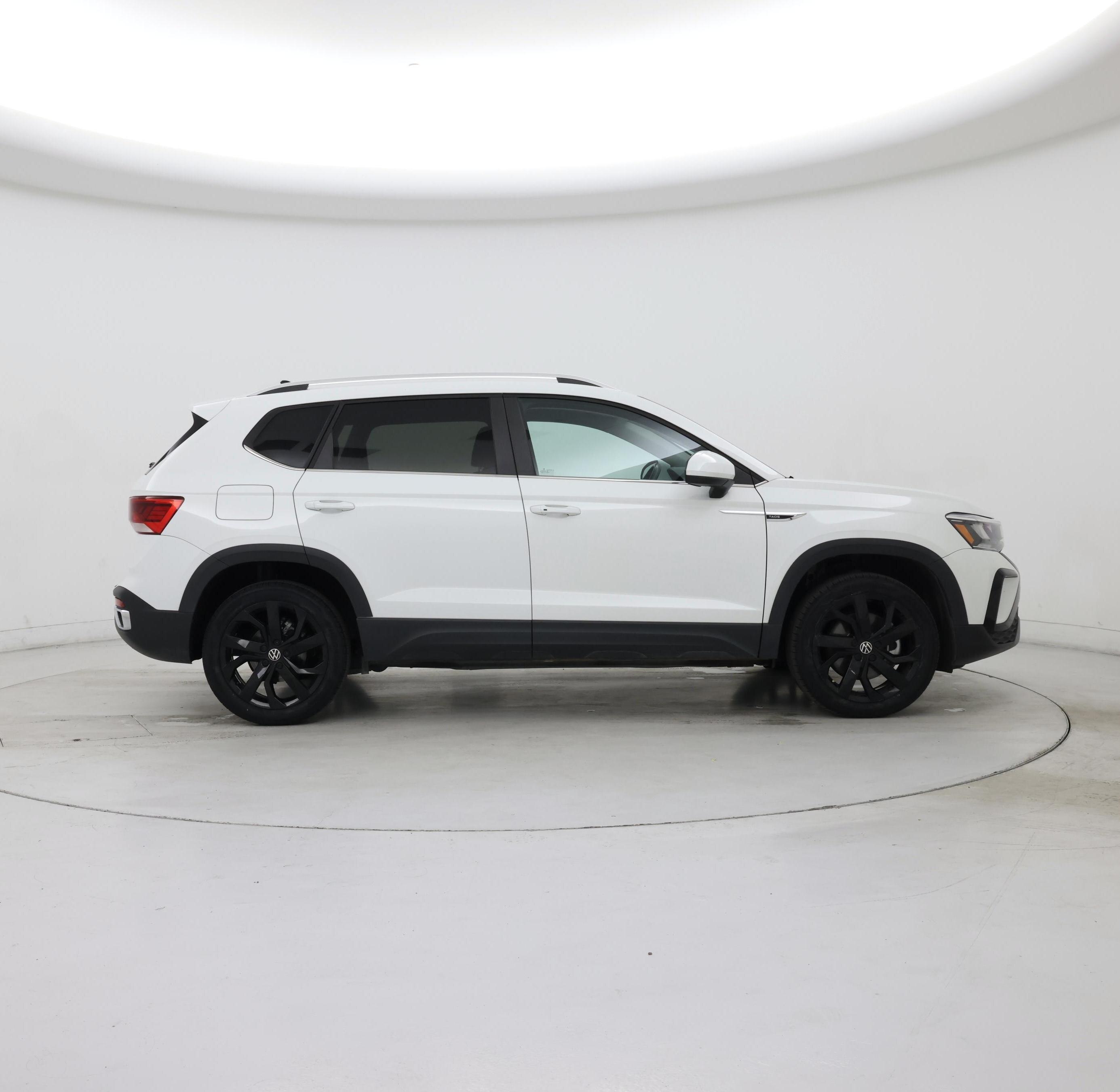 Thumbnail: 2022 Volkswagen Taos - 7