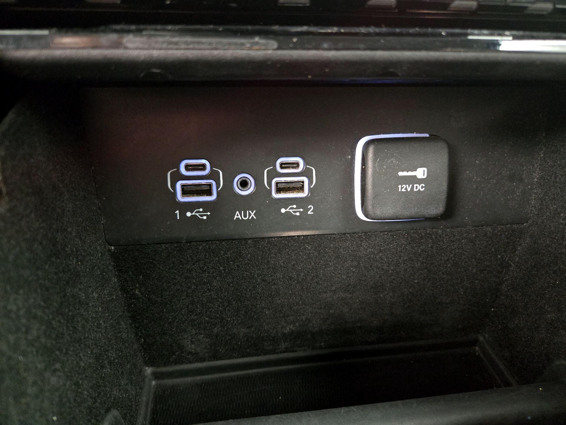 Thumbnail: 2022 Jeep Grand Cherokee - 18