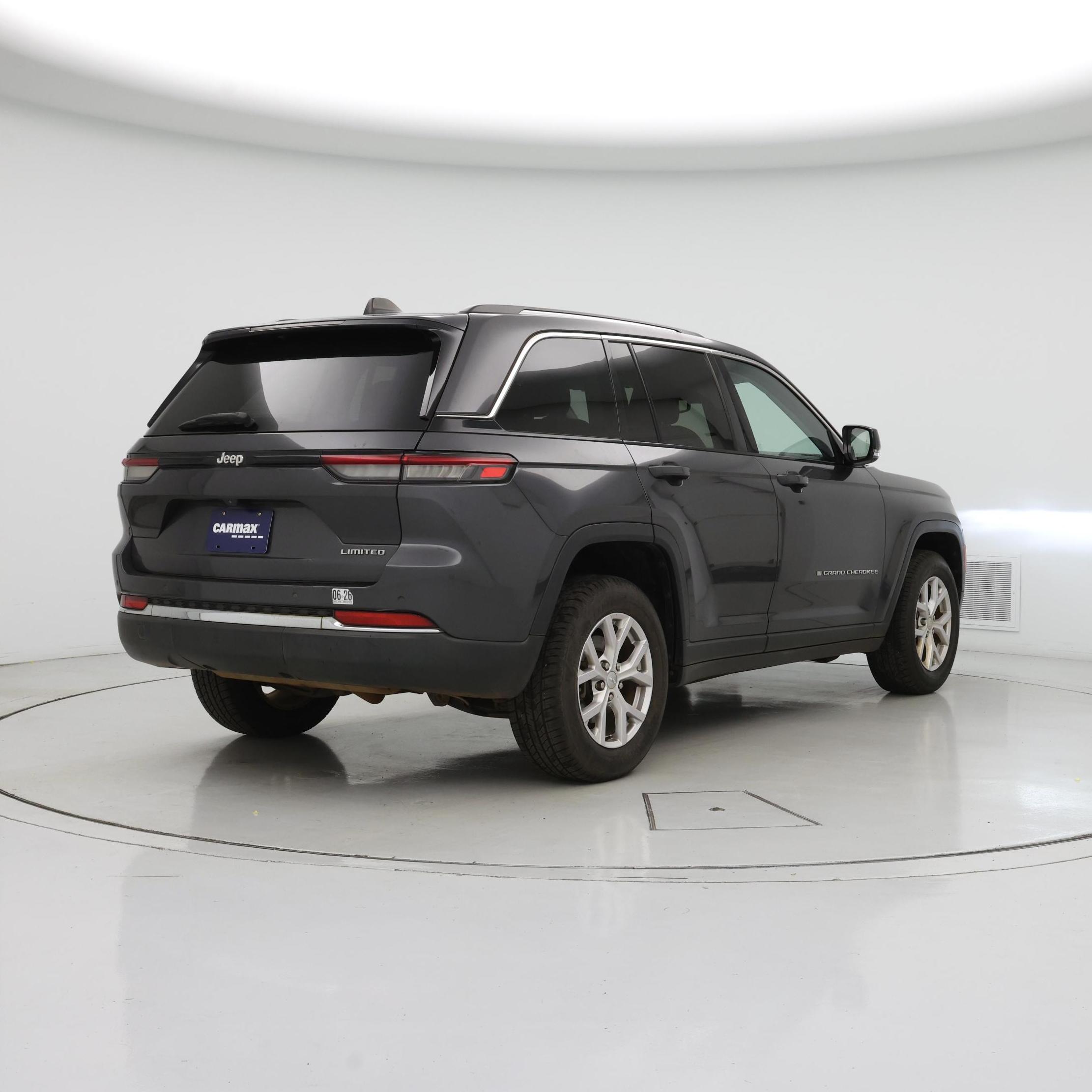 Thumbnail: 2022 Jeep Grand Cherokee - 8