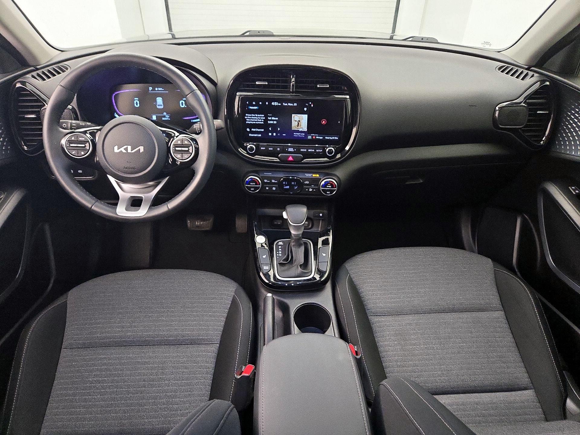 Thumbnail: 2023 Kia Soul - 9