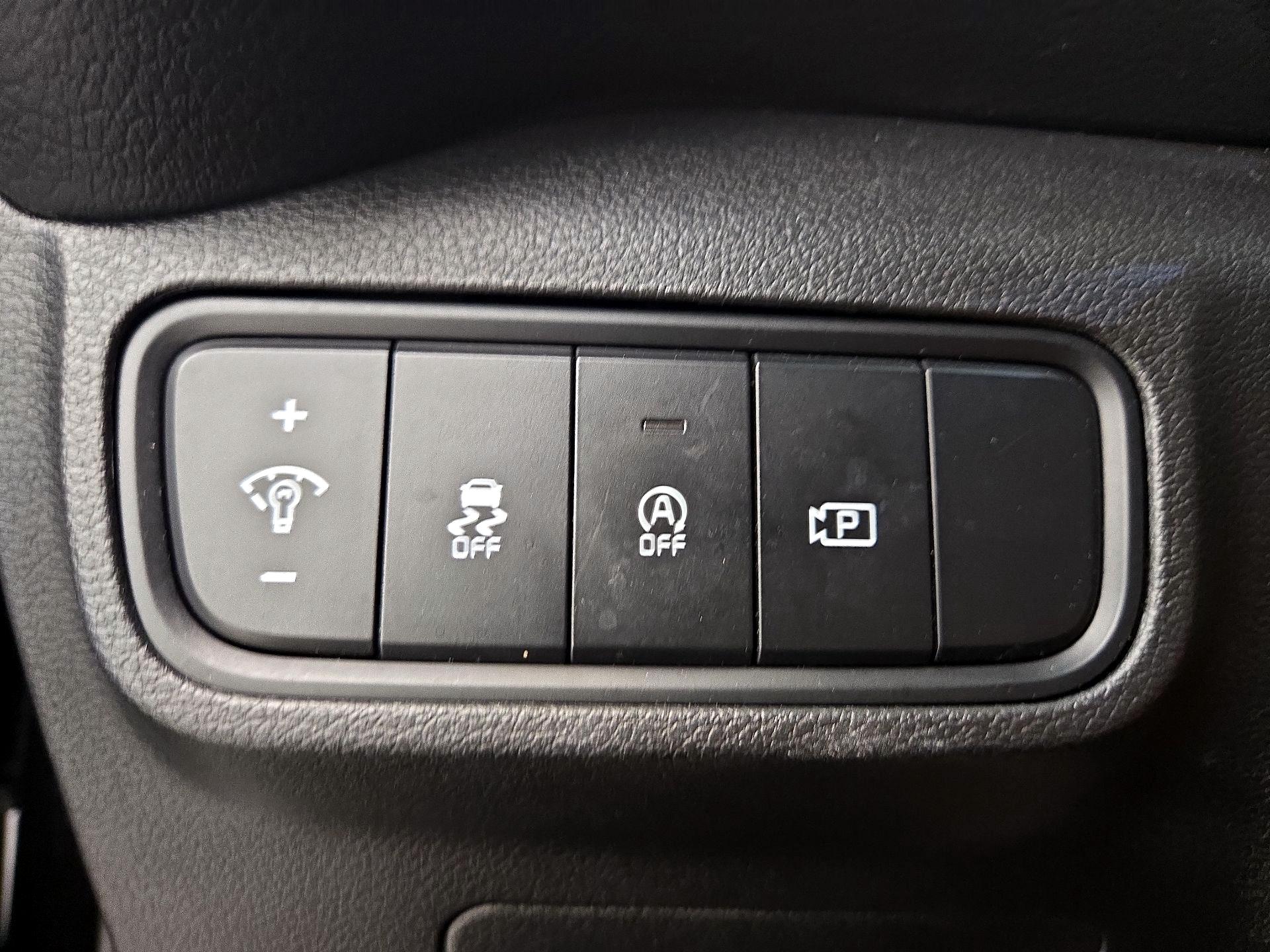 Thumbnail: 2023 Kia Soul - 13