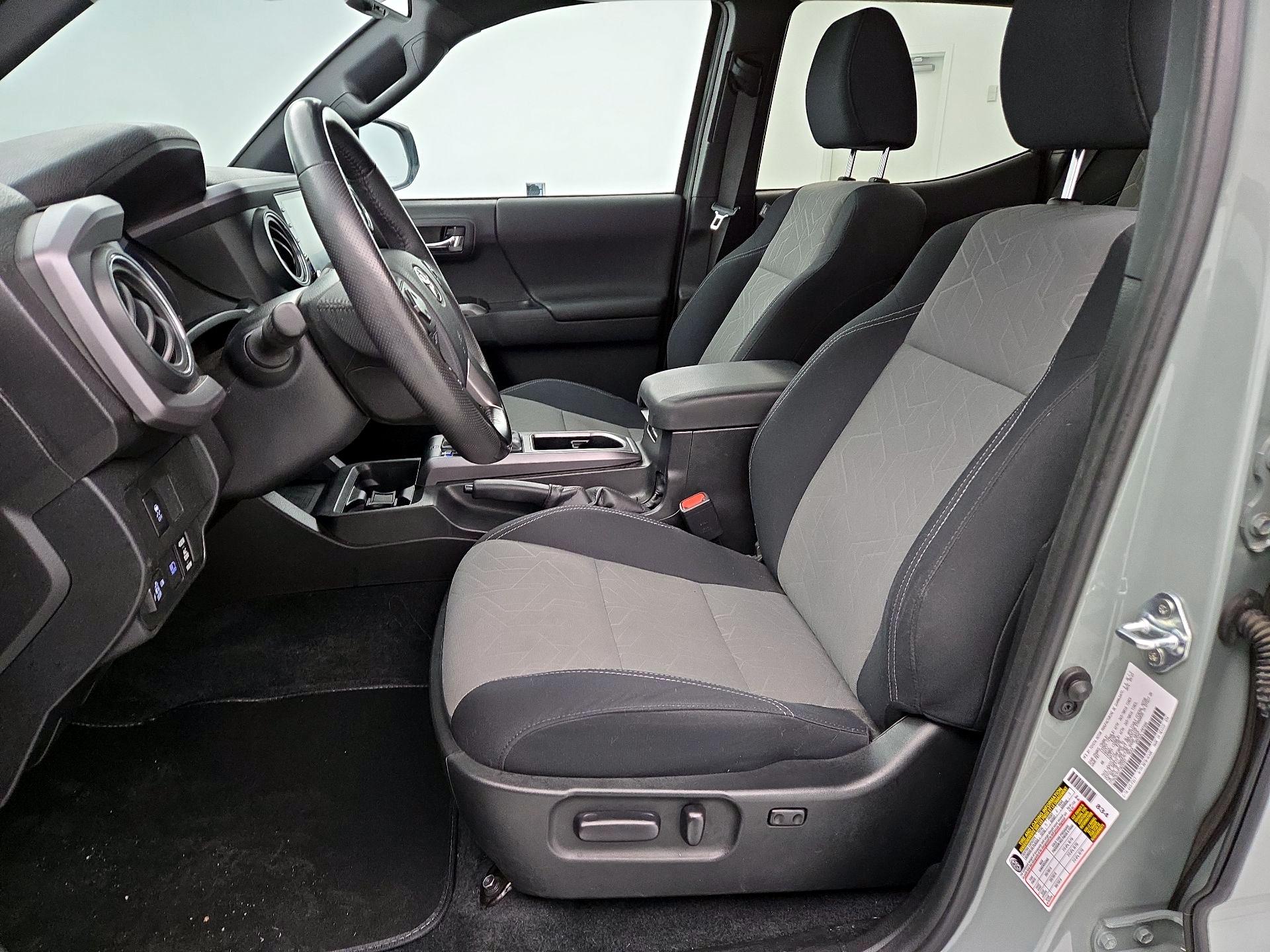 Thumbnail: 2023 Toyota Tacoma - 11