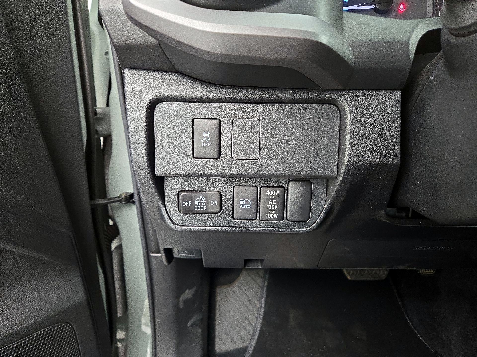 Thumbnail: 2023 Toyota Tacoma - 13