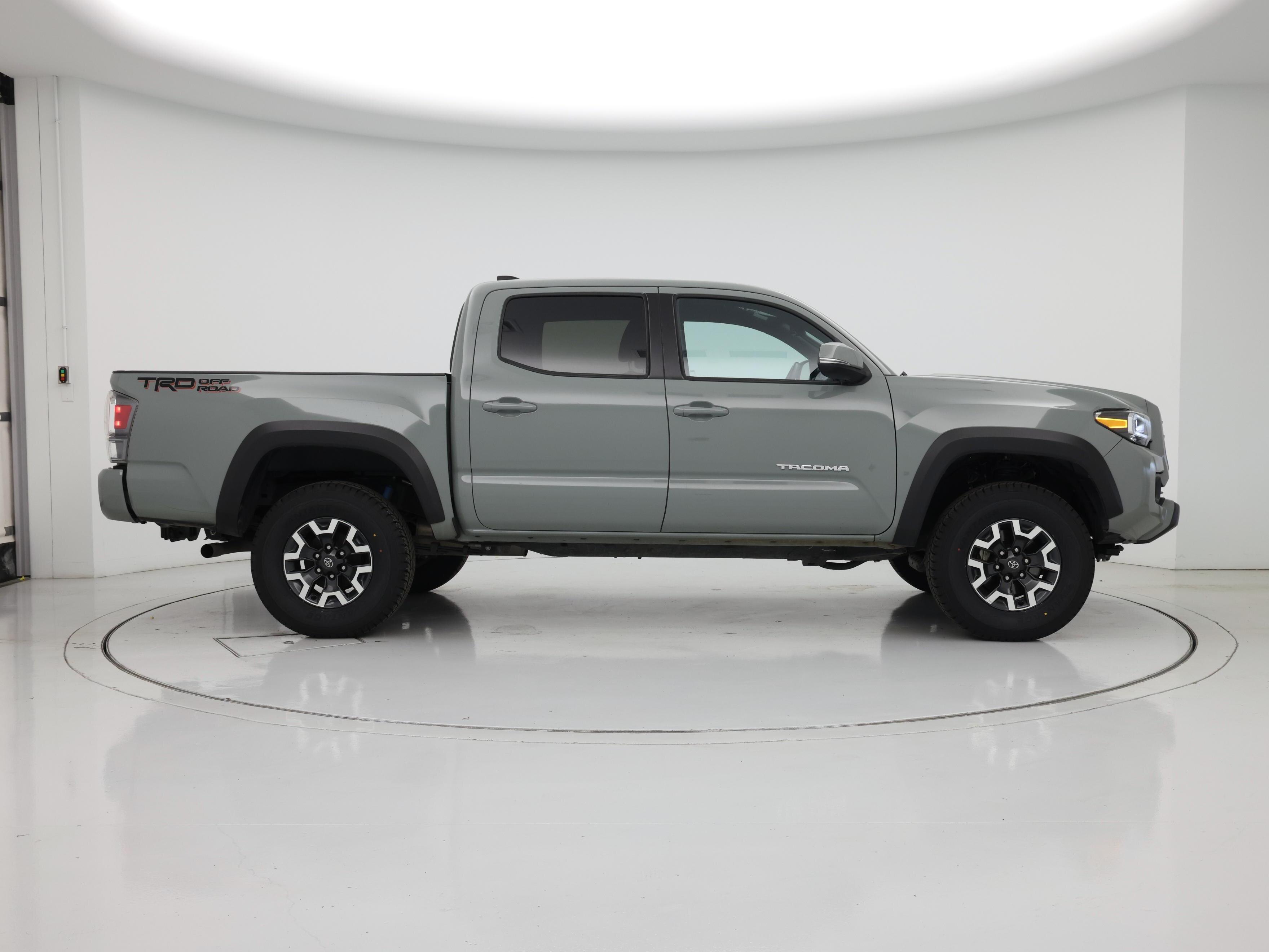 Thumbnail: 2023 Toyota Tacoma - 7