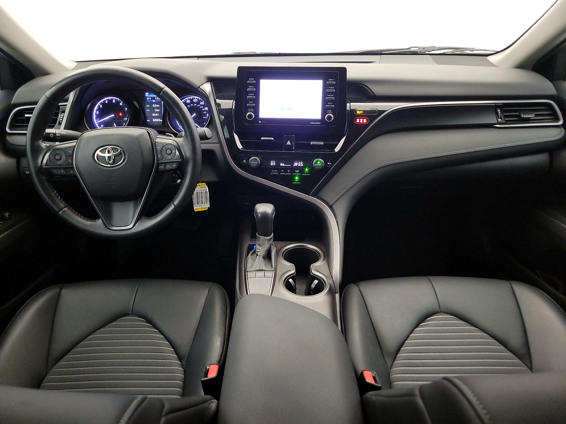 Thumbnail: 2022 Toyota Camry - 9