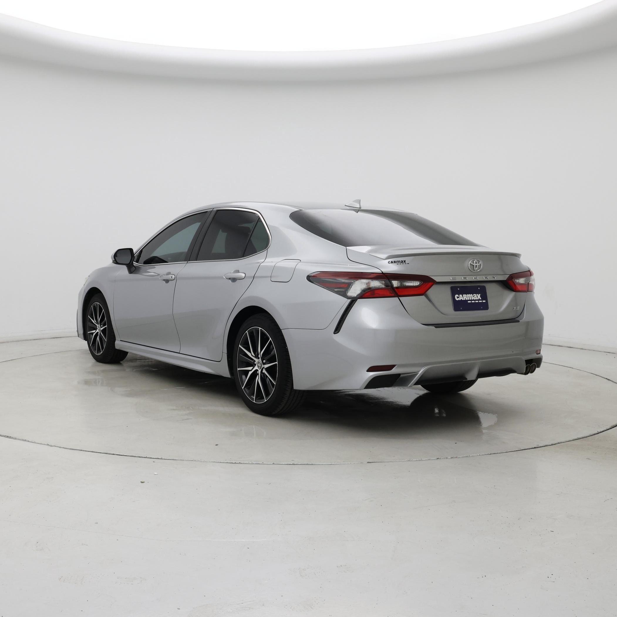 Thumbnail: 2022 Toyota Camry - 2