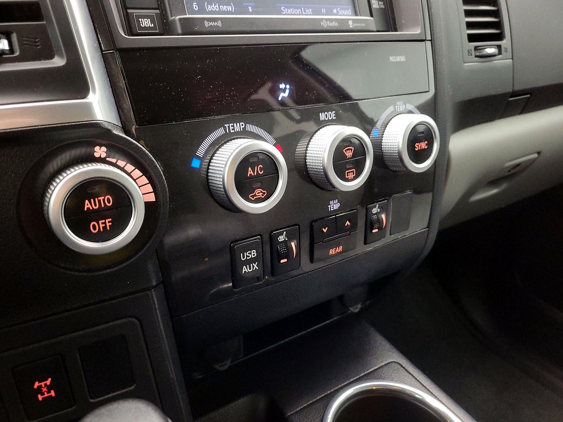 Thumbnail: 2018 Toyota Sequoia - 16