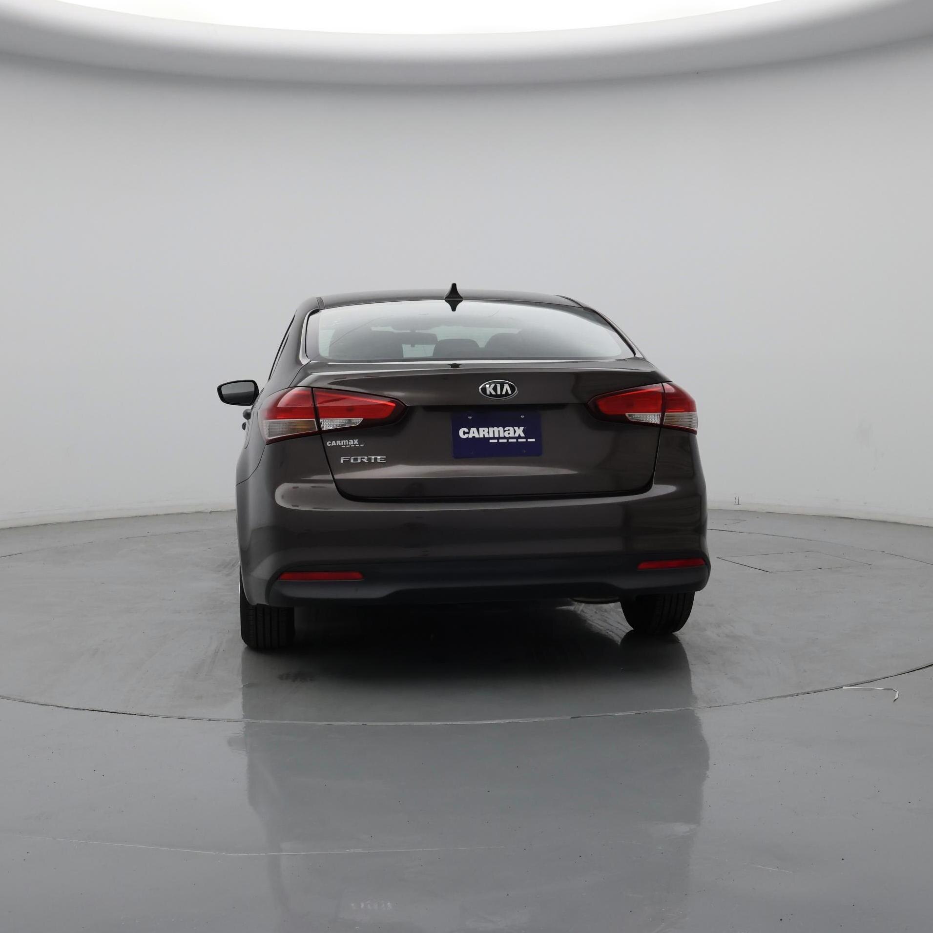 Thumbnail: 2018 Kia Forte - 6