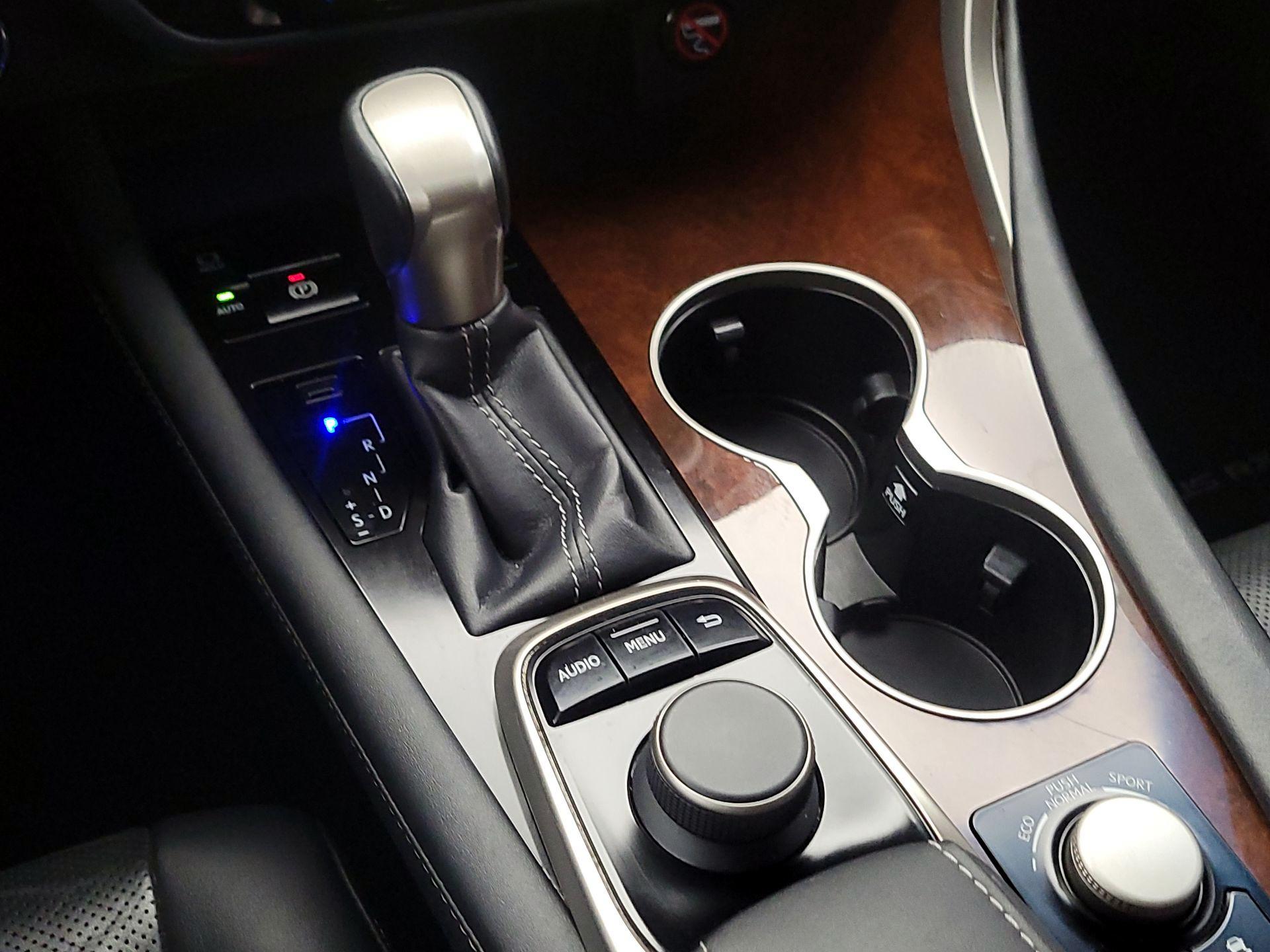 Thumbnail: 2016 Lexus RX - 17