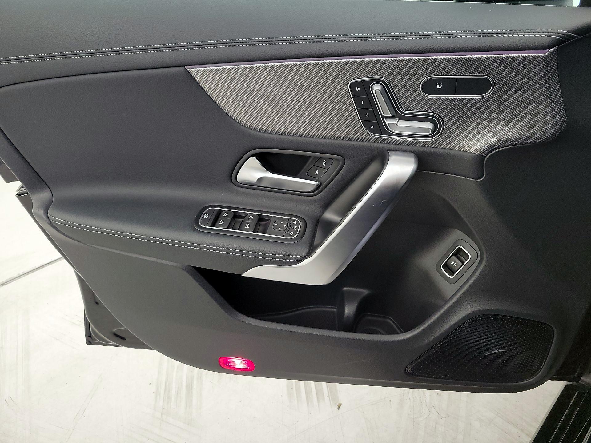 Thumbnail: 2025 Mercedes-Benz CLA - 12