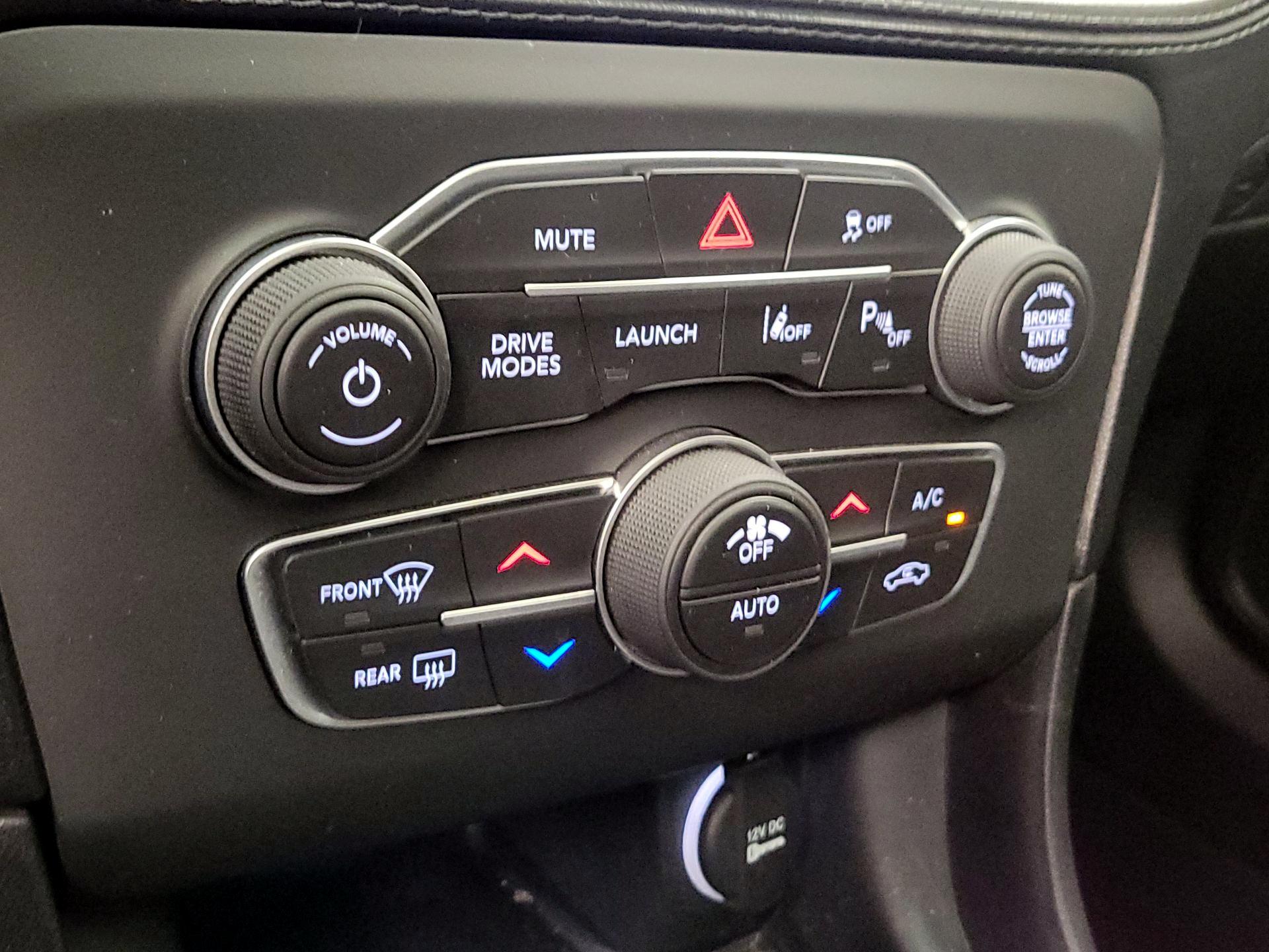 Thumbnail: 2019 Dodge Charger - 17