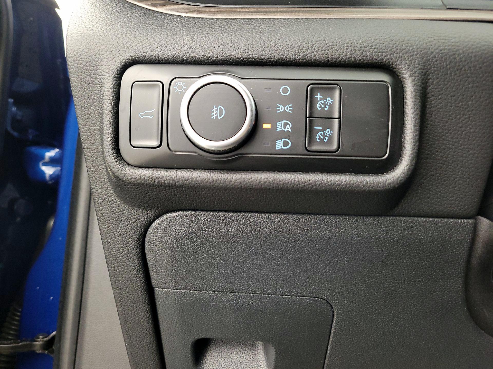 Thumbnail: 2023 Ford Explorer - 13