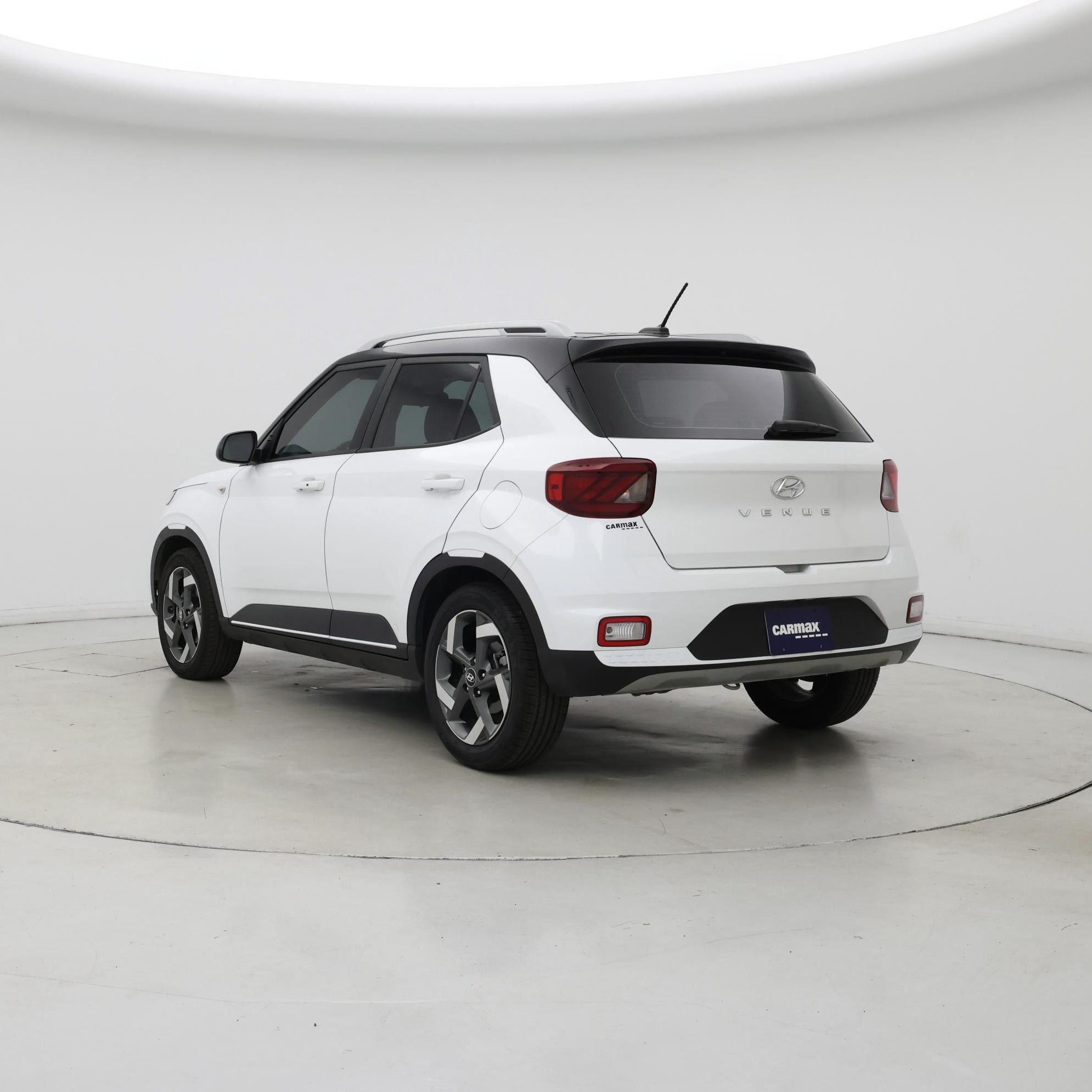 Thumbnail: 2023 Hyundai Venue - 2